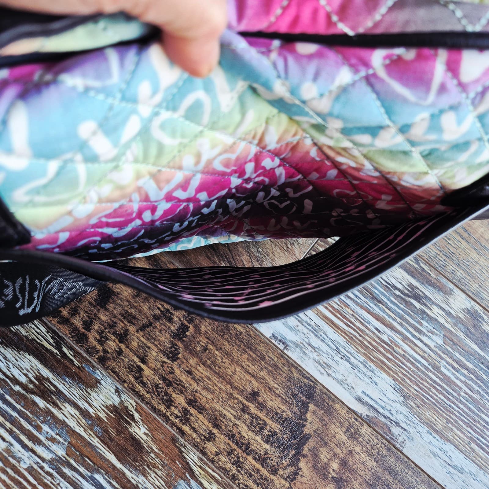 Luv Betsey Johnson Hearts Tie-Dye Graffiti Rainbow Weekend Carryon Duffel Bag - Thumbnail 13