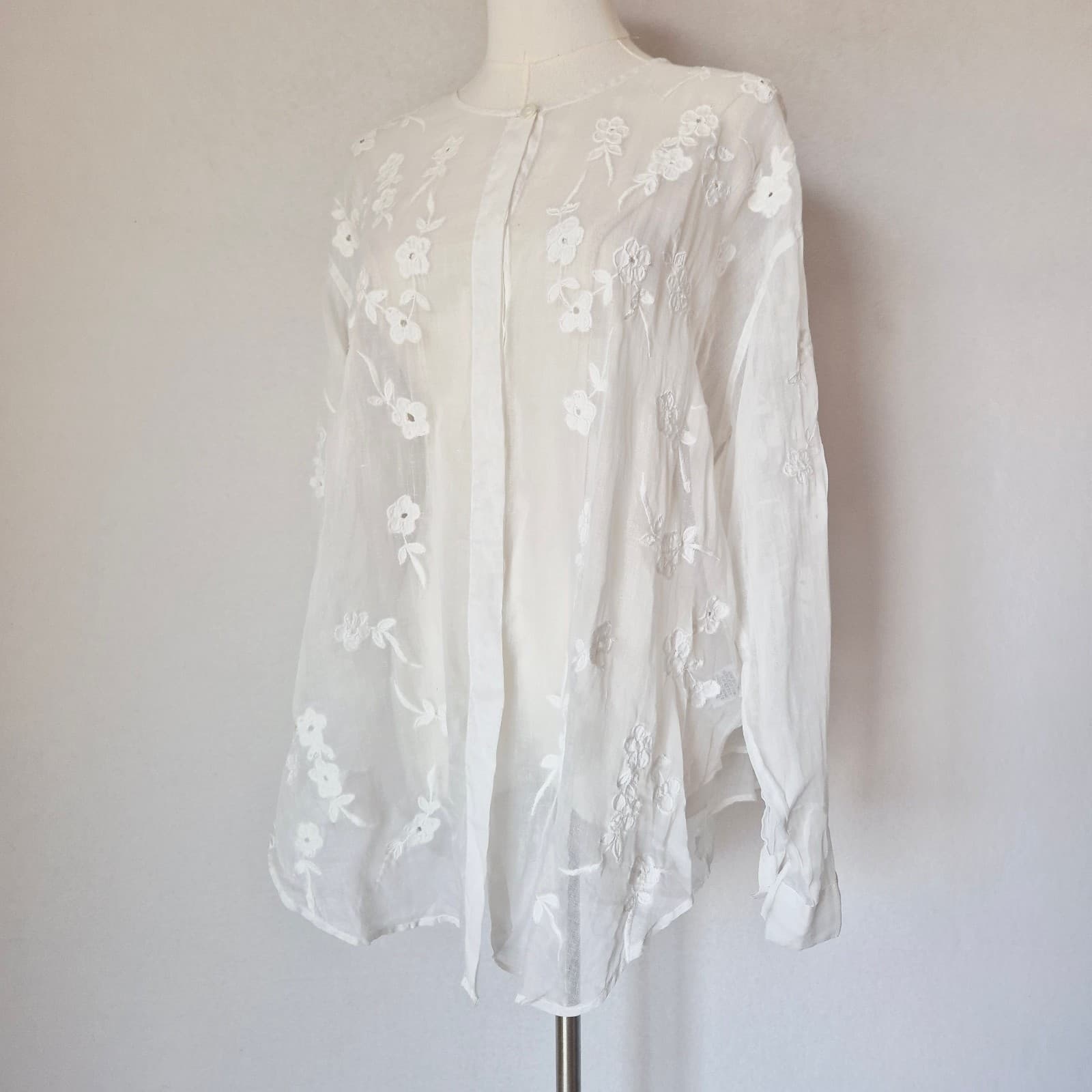 Kiko Comfortable Clothing Embroidered Blouse Sheer White Cotton Button-Front O/S - Thumbnail 2