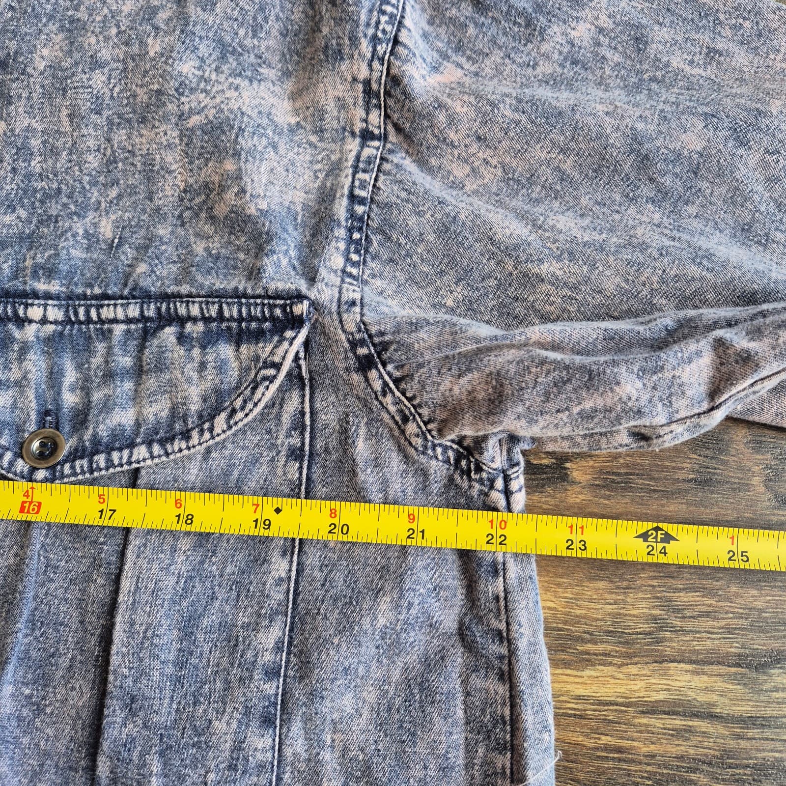 Vintage NWT Pinot Noir Acid-Washed Denim Shirt Button Long Sleeve Cotton Women M - Thumbnail 10