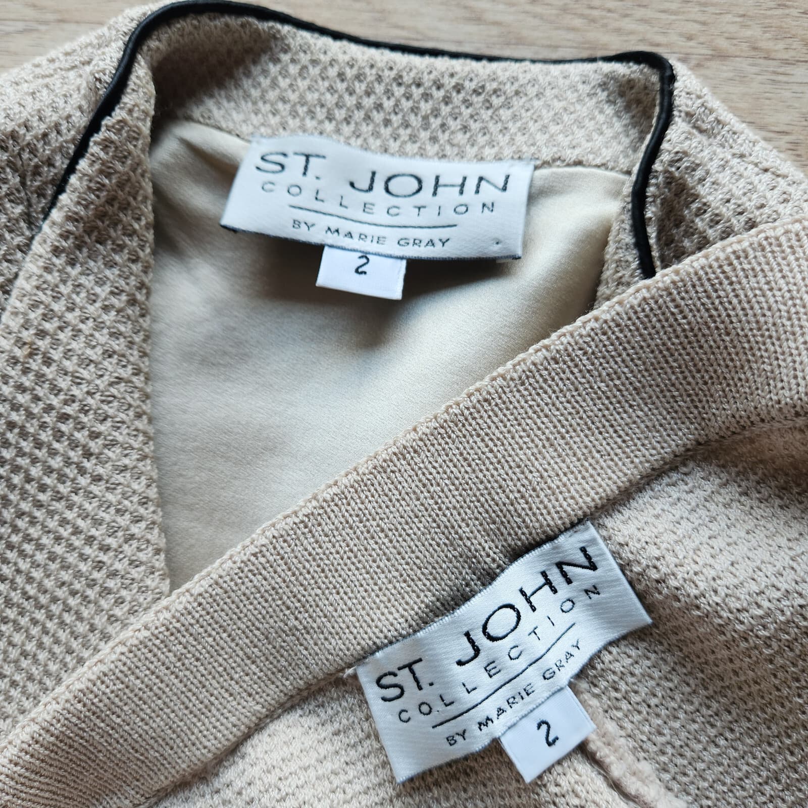 ST.JOHN Collection 2 Pc. Suit Jacket Pants Set Santana Knit Beige Gold Button 2 - Thumbnail 9
