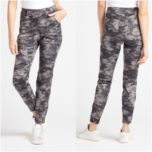 NWoT SPANX Stretch Twill Cargo Joggers Ankle-Zipper Blackwash Camo Pocket Sz.XS - Thumbnail 4