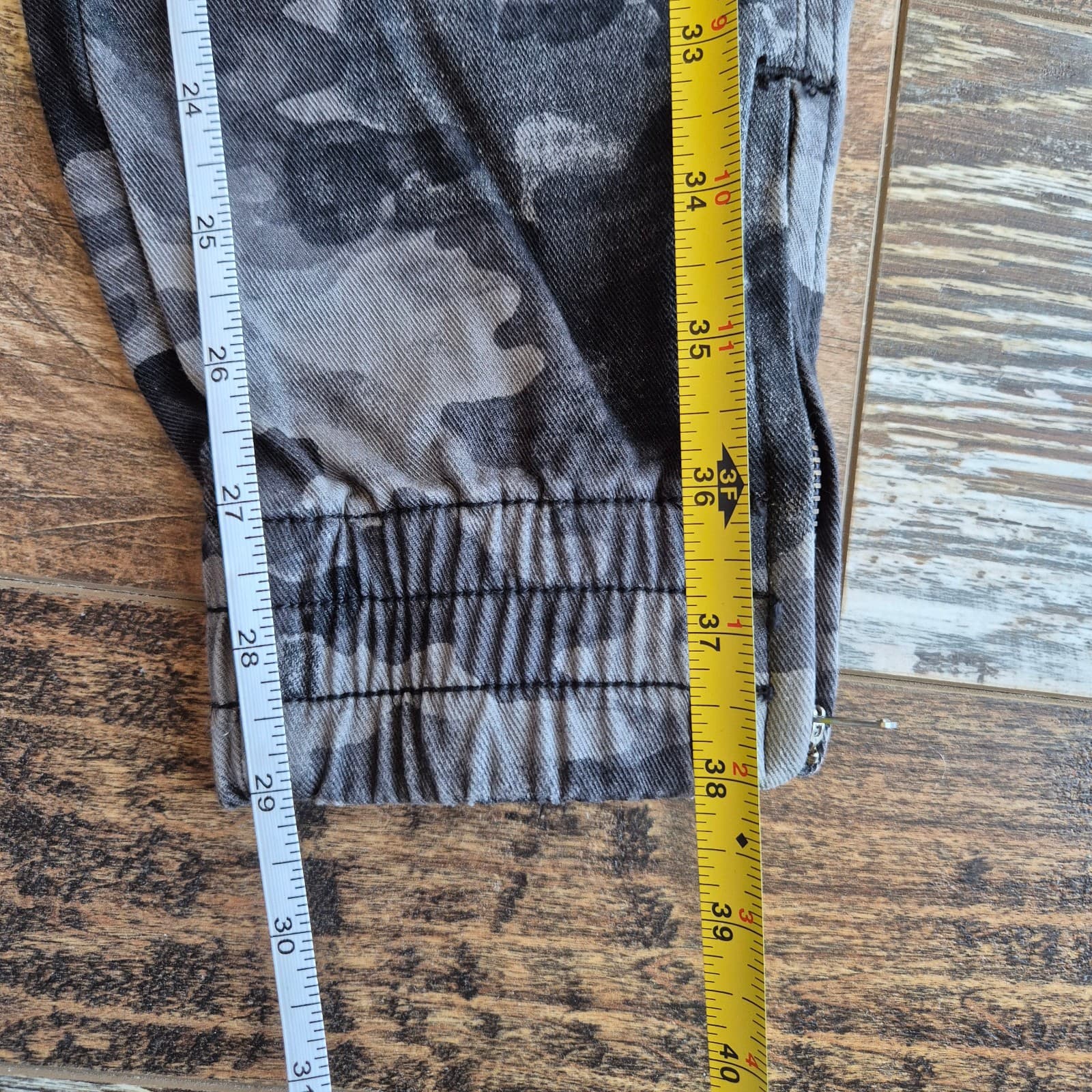 NWoT SPANX Stretch Twill Cargo Joggers Ankle-Zipper Blackwash Camo Pocket Sz.XS - Thumbnail 14
