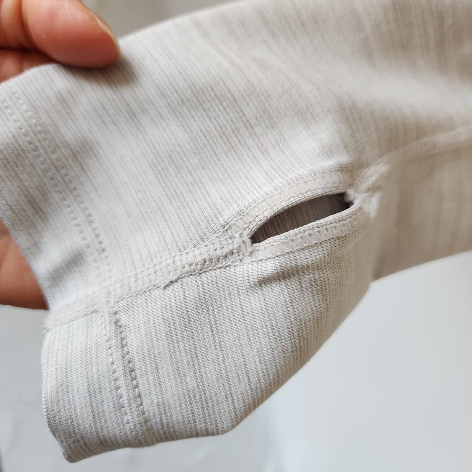 Zyia Active Yoga Shawl Wrap Long Sleeve Pullover Thumb Holes Light Grey Women S - Thumbnail 6