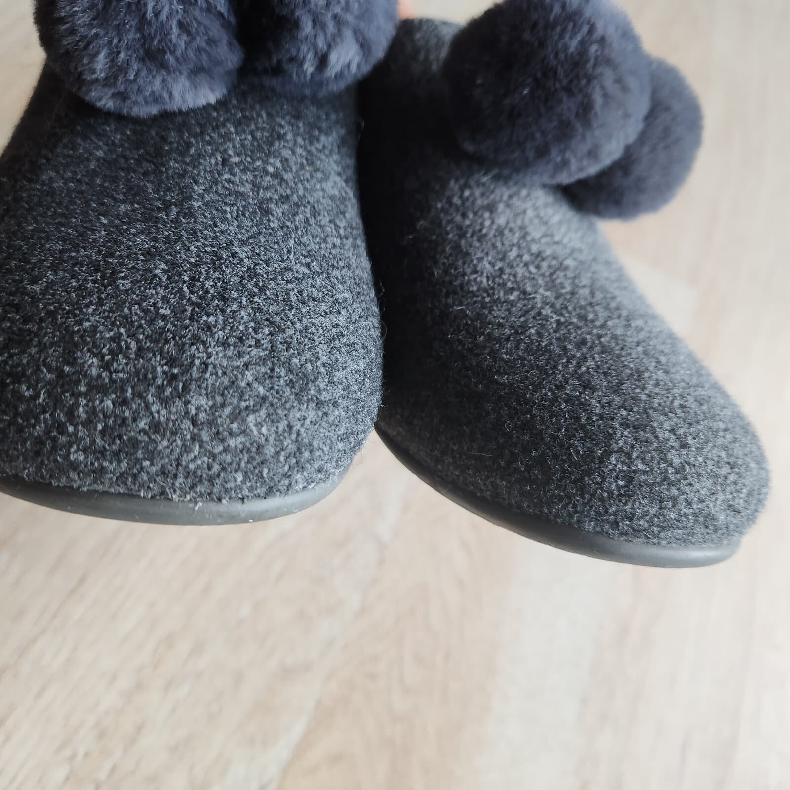 Fitflop Chrissie Pom Pom Felt Comfort Sippers iQushion Padded Grey Women's US8 - Thumbnail 10