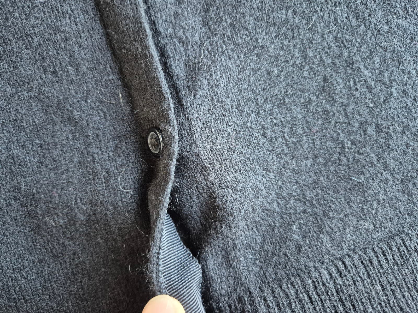 NEW Garnet Hill 100% 2-Ply Cashmere Crewneck Slim Cardigan Button Black Womens M - Thumbnail 6