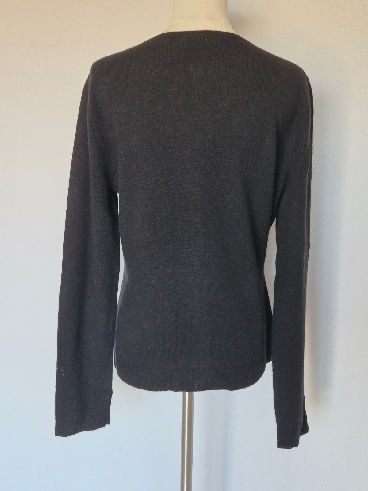 NEW Garnet Hill 100% 2-Ply Cashmere Crewneck Slim Cardigan Button Black Womens M - Thumbnail 5
