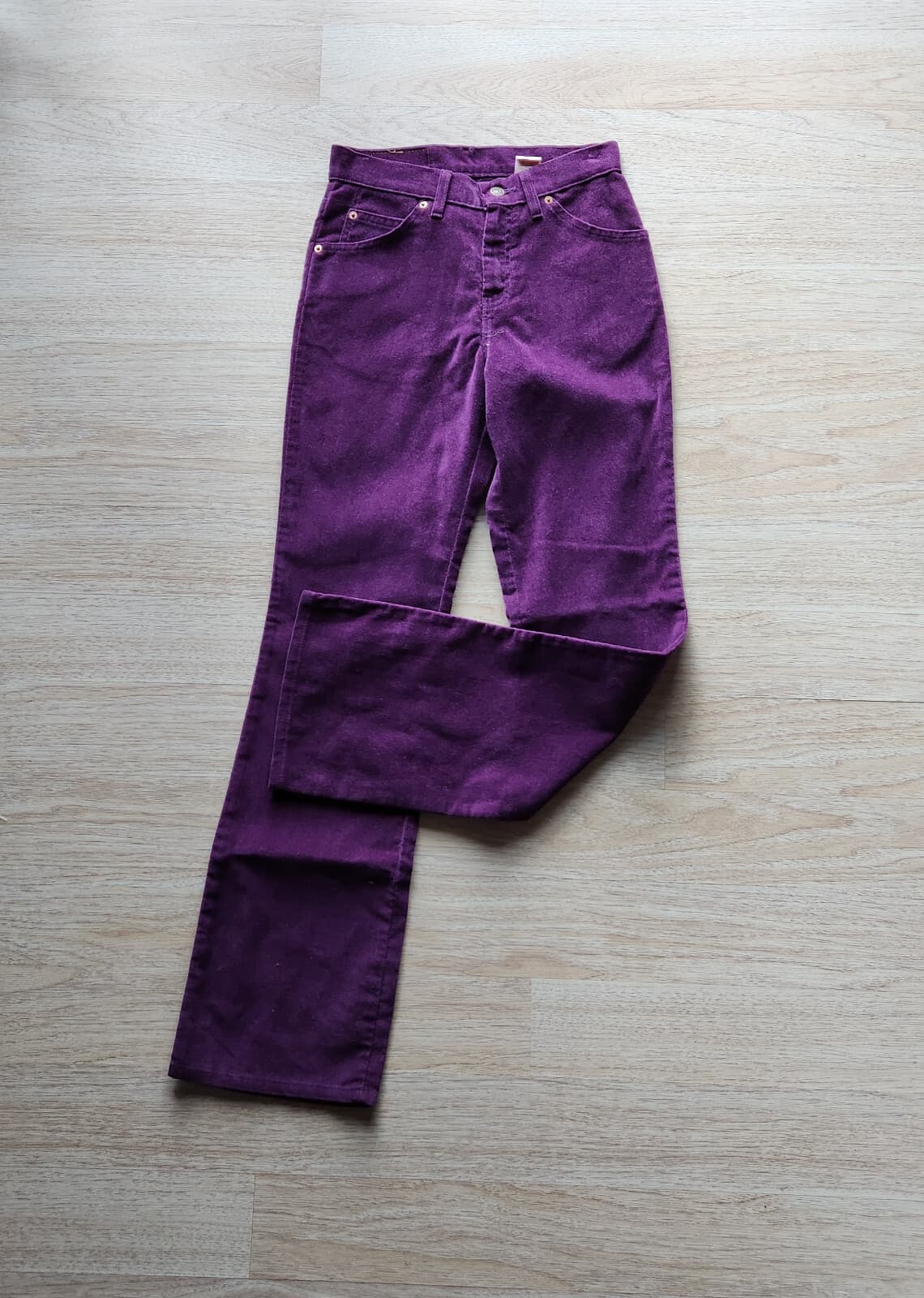 Vintage'90s NWT Levi's 917 Made in USA Corduroy Boot Cut Jeans Purple Sz.5 JR M