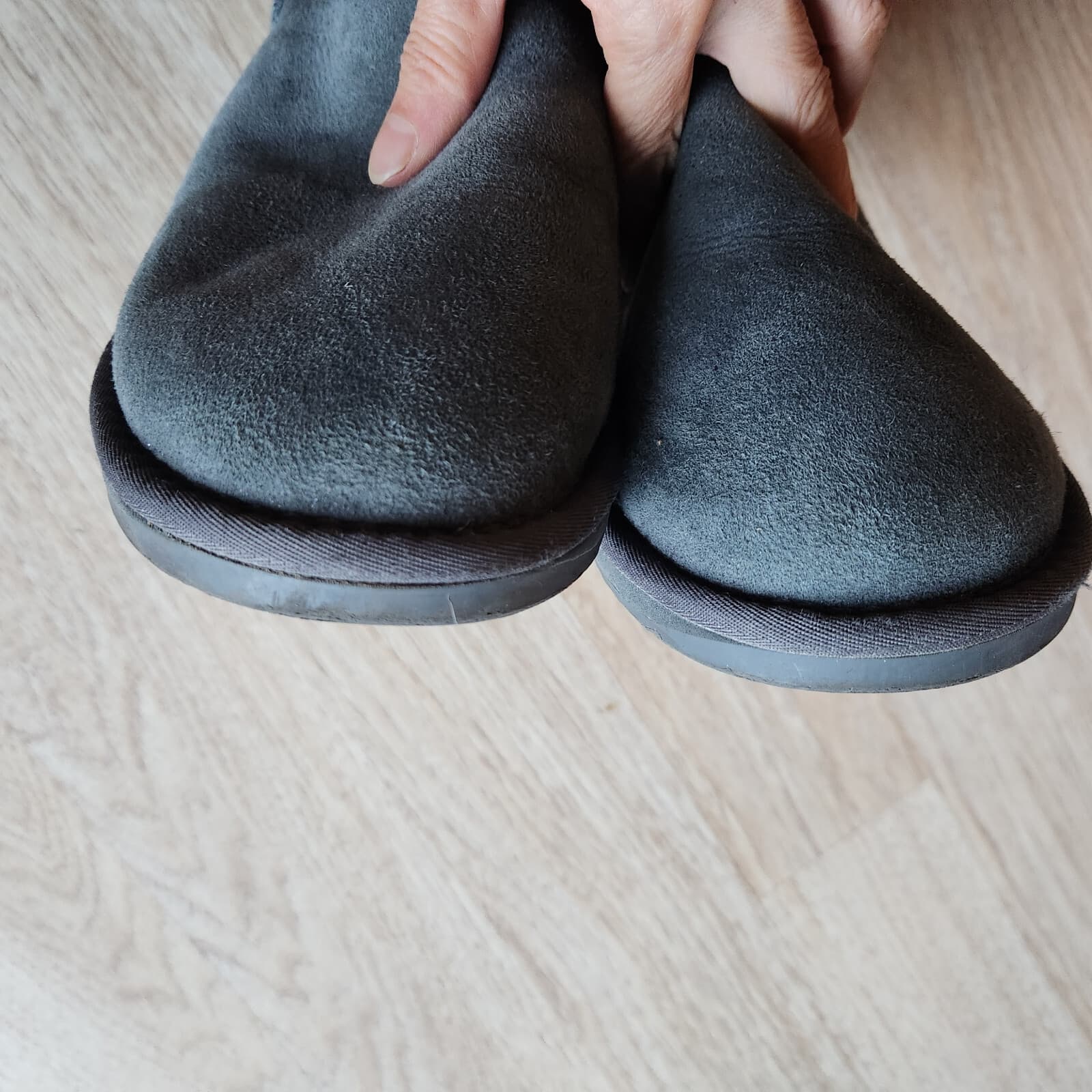 Australia Luxe Collective Sheepskin Suede Cosy Short Winter Boots Grey Women US8 - Thumbnail 10