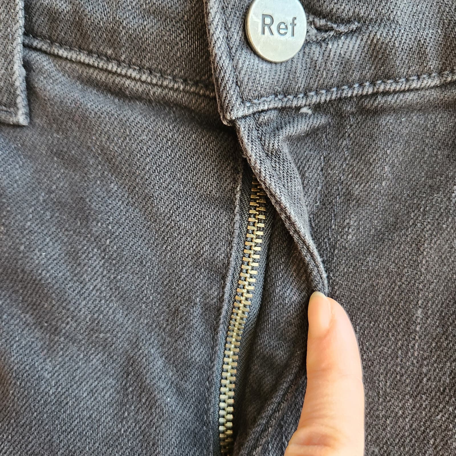Reformation Helix Side-Zipper Skinny Jeans High Rise Zip Black Sz.26 Made in USA - Thumbnail 7