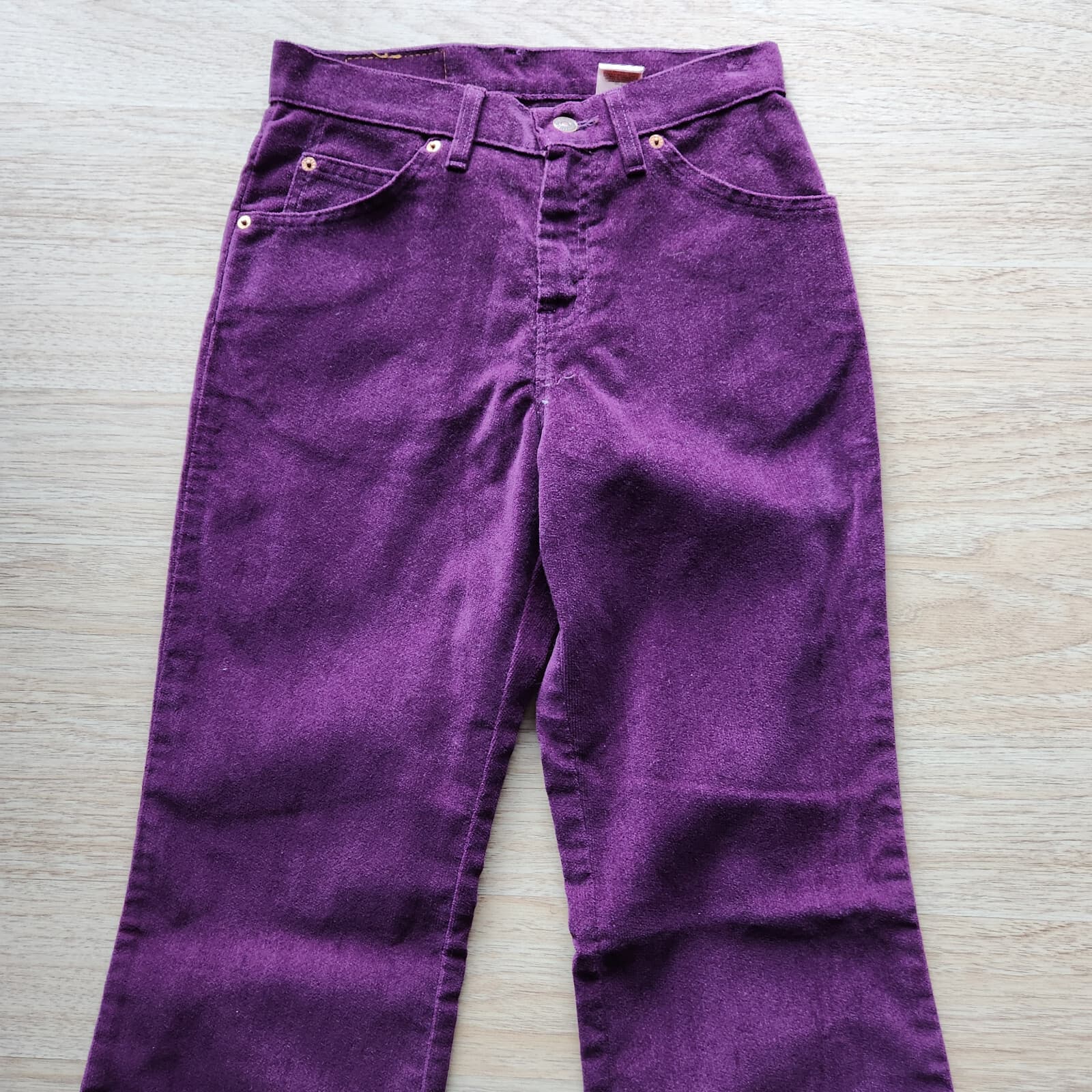 Vintage'90s NWT Levi's 917 Made in USA Corduroy Boot Cut Jeans Purple Sz.5 JR M - Thumbnail 2