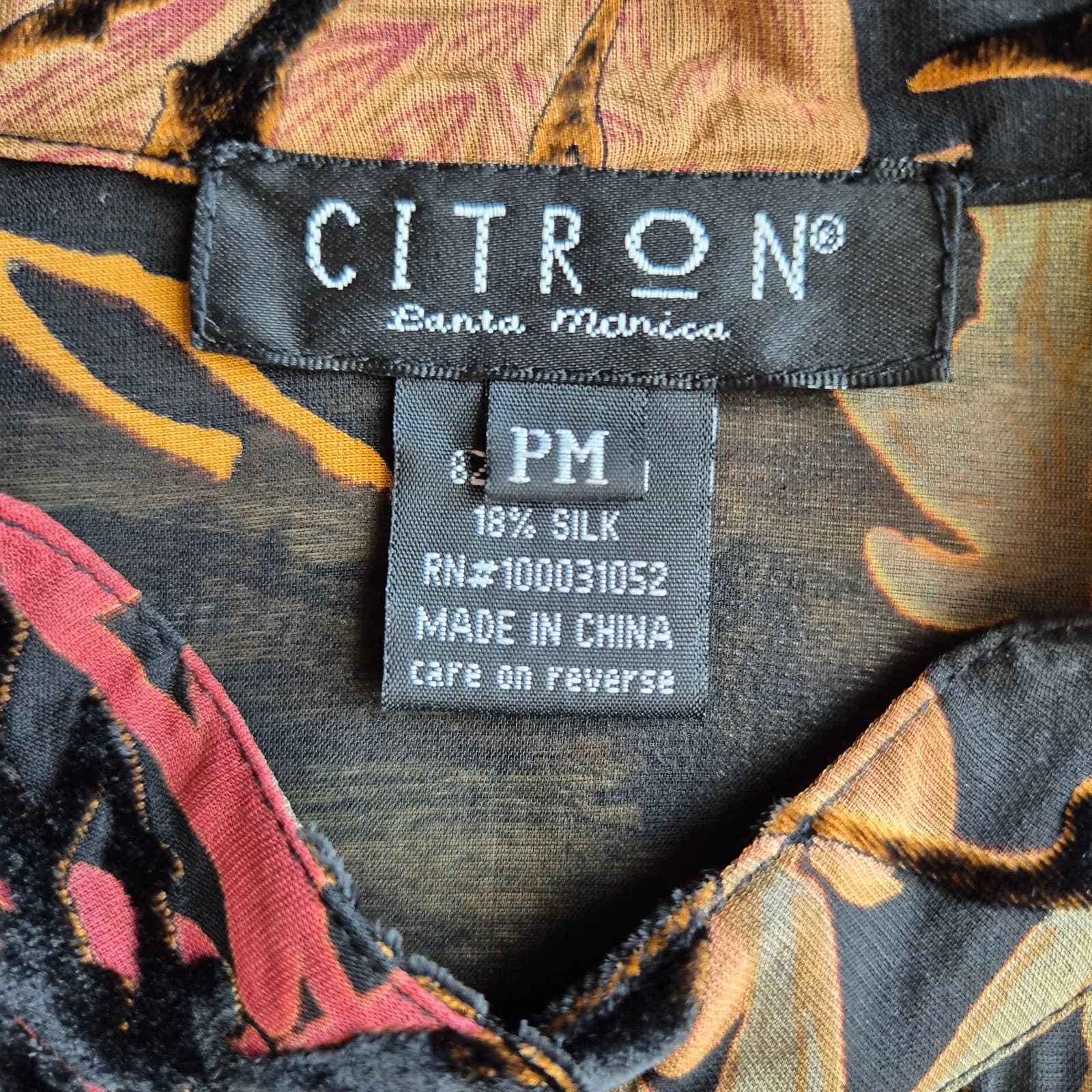 Citron Santa Monica Silk Blend Floral Burnout Velvet Mandarin Top Button Size PM - Thumbnail 8