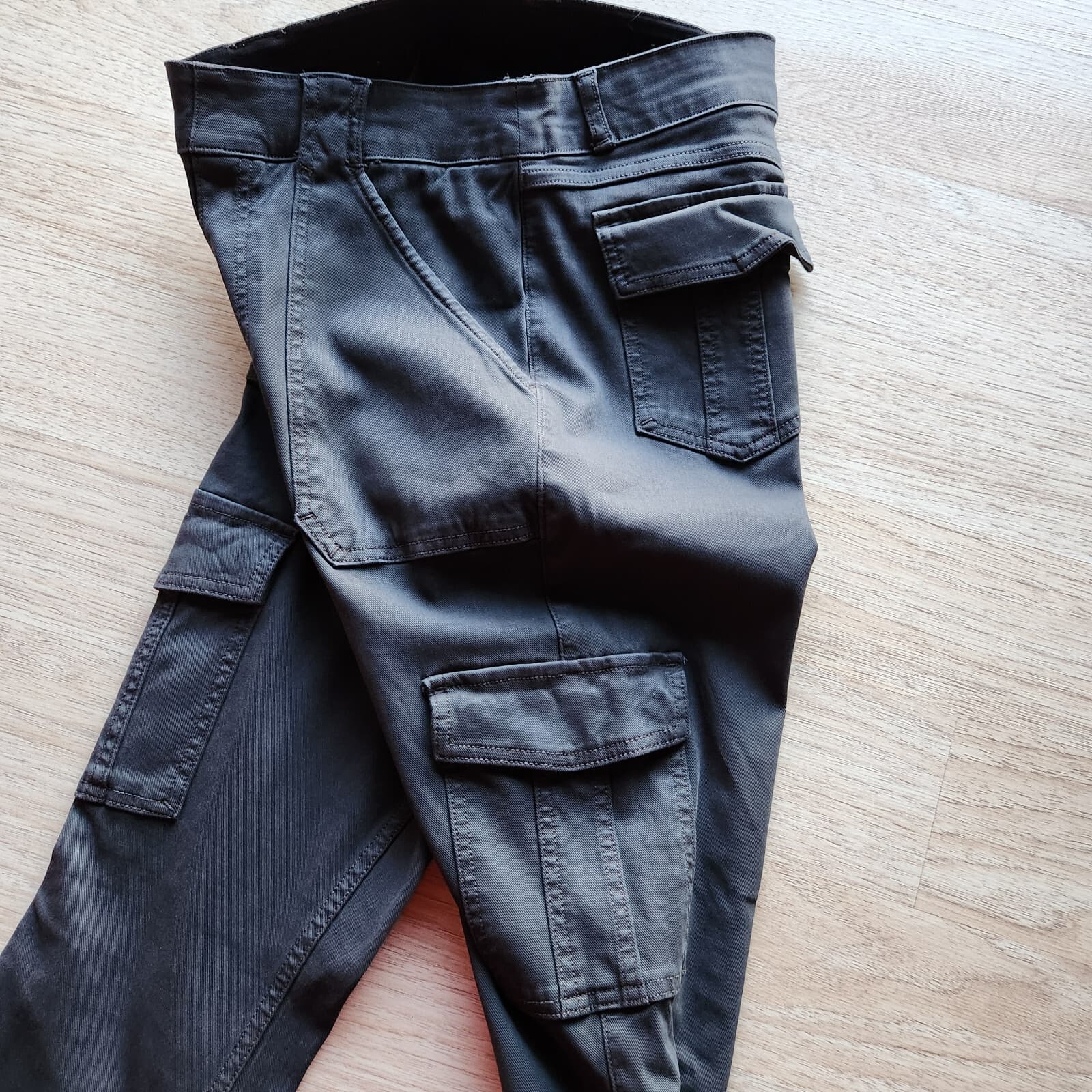 Spanx Stretch Twill Ankle Cargo High Rise Pants Pull-On Washed Black Women's L - Thumbnail 6
