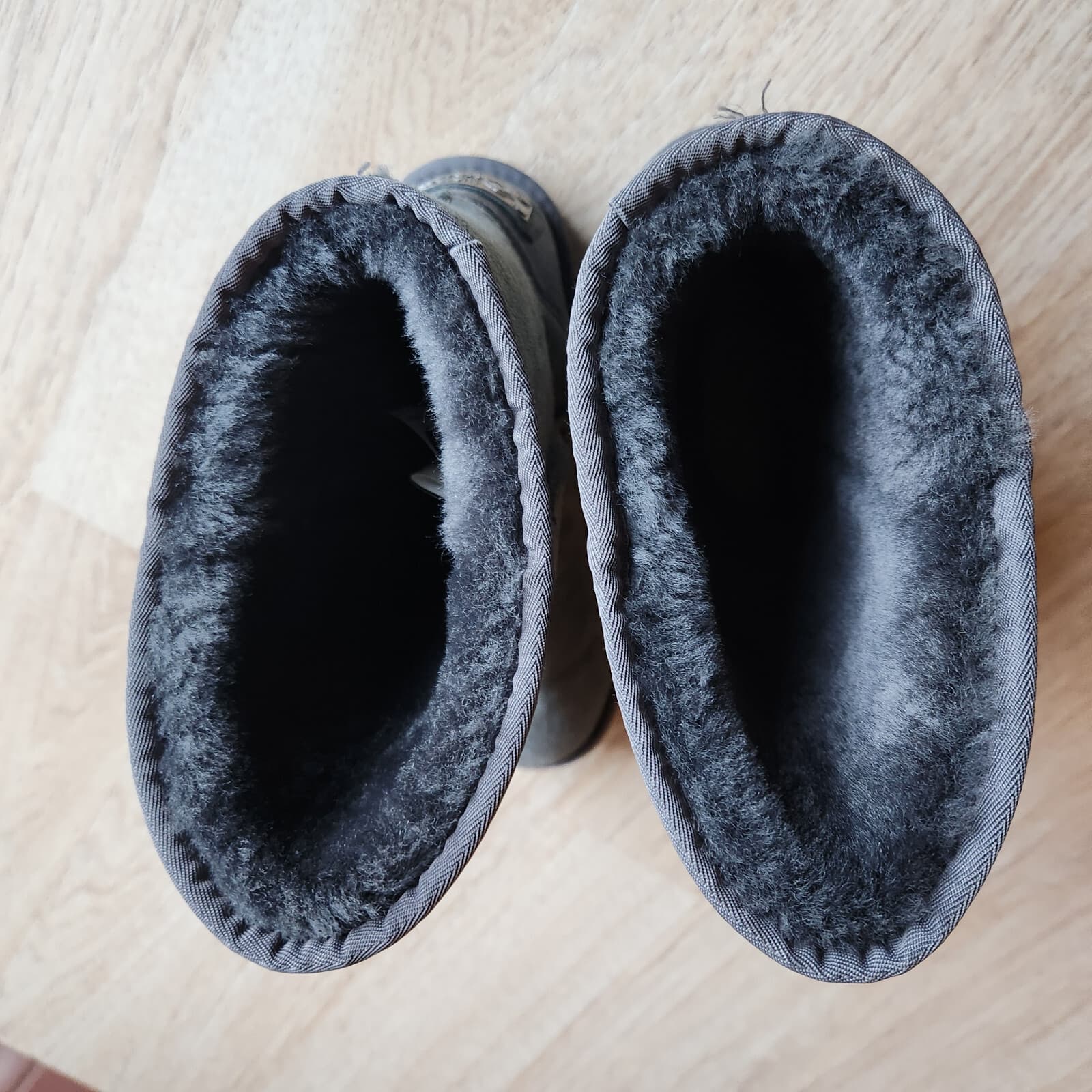Australia Luxe Collective Sheepskin Suede Cosy Short Winter Boots Grey Women US8 - Thumbnail 4