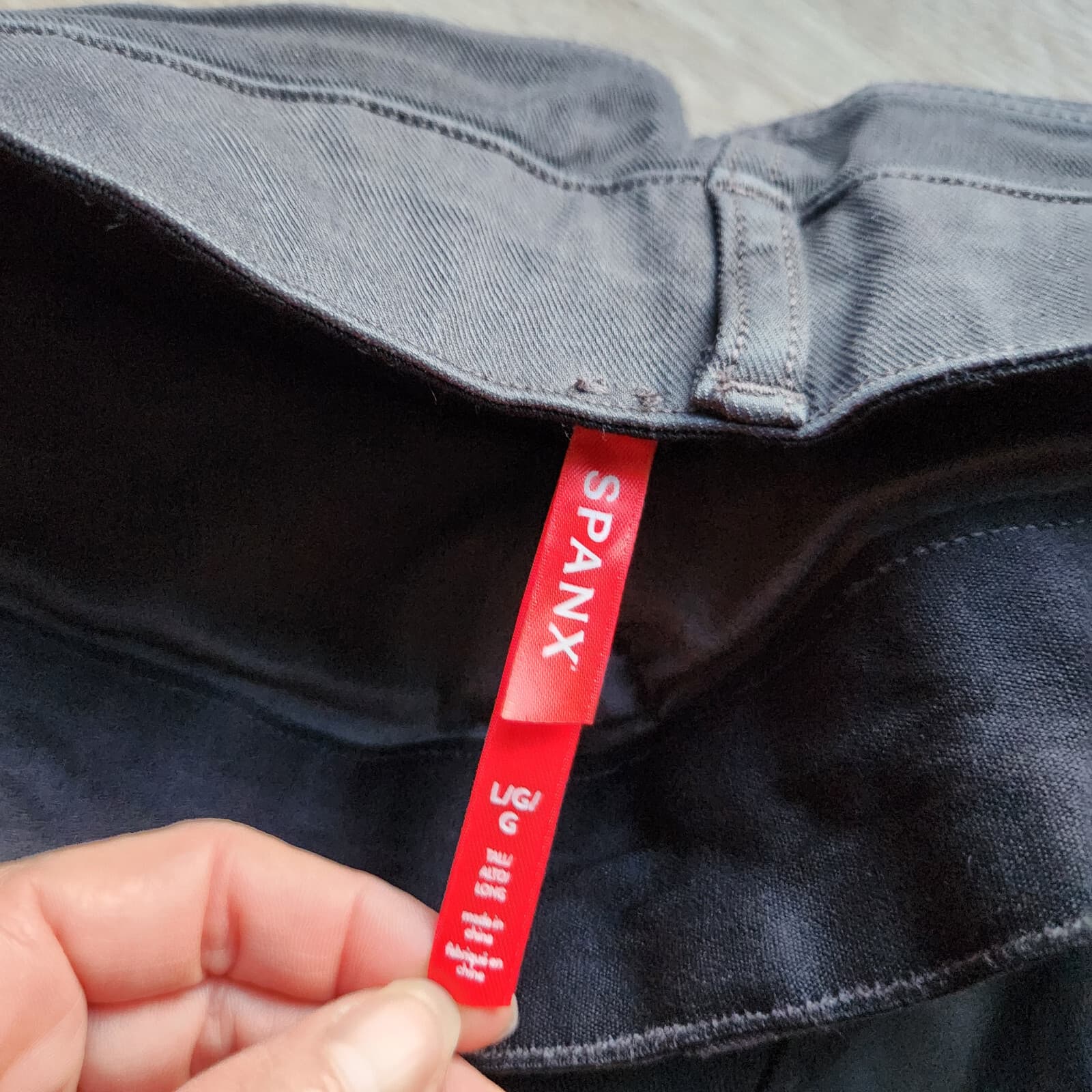 Spanx Stretch Twill Ankle Cargo High Rise Pants Pull-On Washed Black Women's L - Thumbnail 9