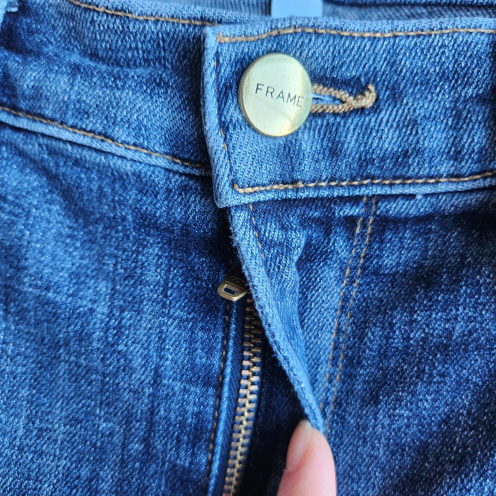 FRAME Le Nouveau Straight Slit- Raw Hem Jeans Zip Medium-Wash Blue Women's 29 - Thumbnail 7