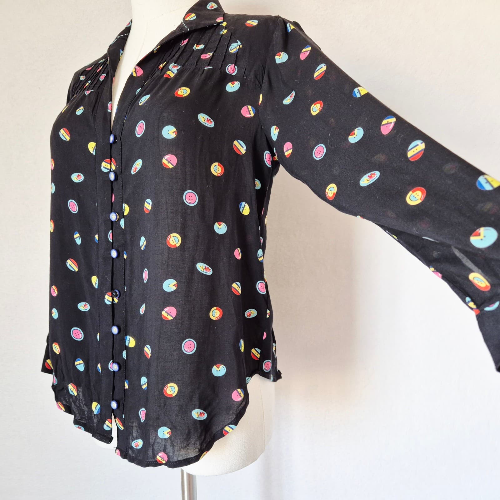 13 of 52 Conversations Anthropologie Button Printed Shirt 3/4 Sleeve Black Sz.0 - Thumbnail 4