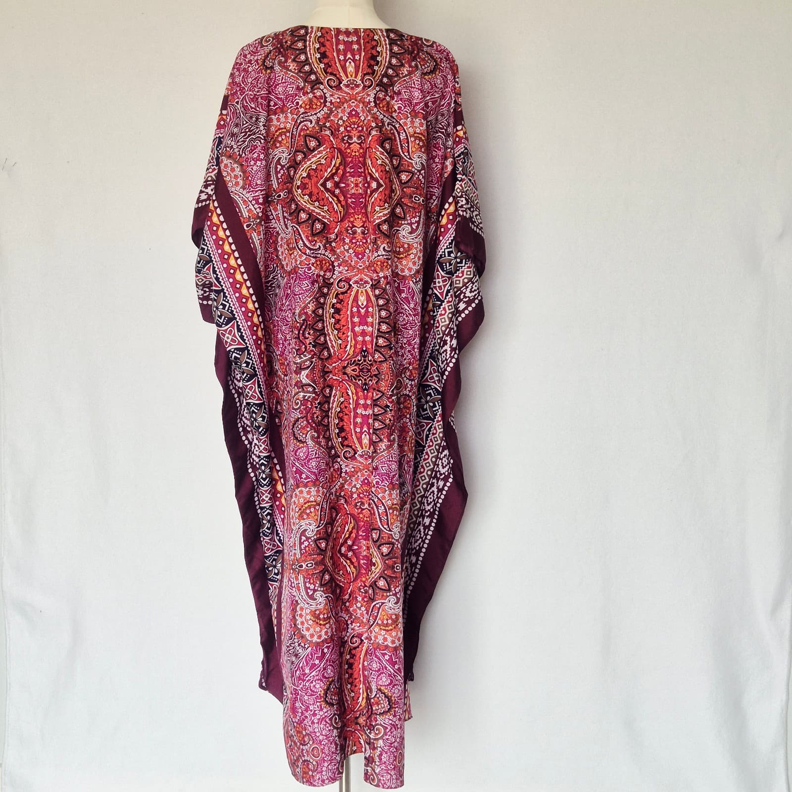NWoT Winlar Floral Paisley Tribal Maxi Kaftan Caftan V-Neck Multicolor One Size - Thumbnail 5