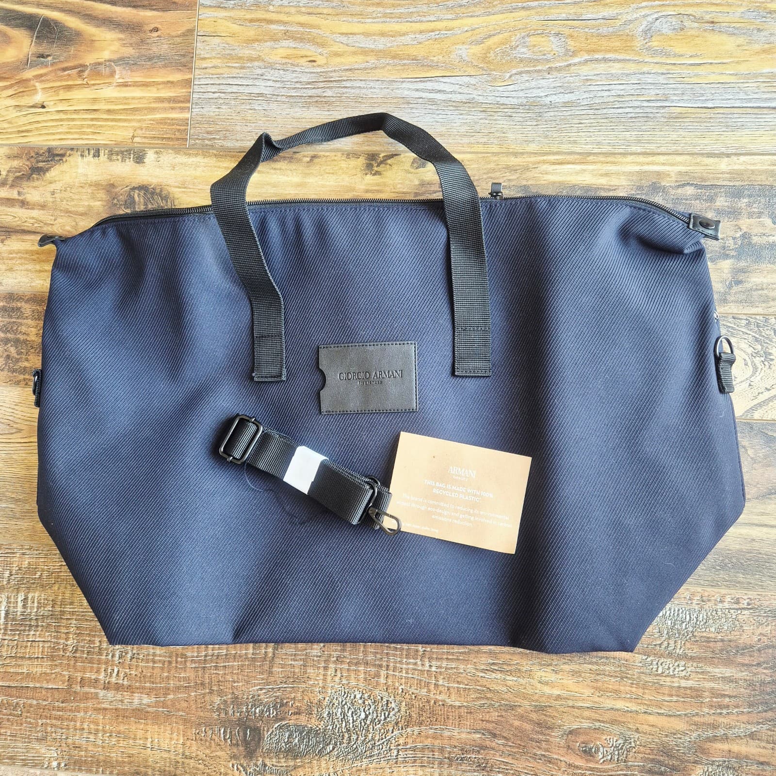 NWoT Giorgio Armani Fragrance Twill Canvas Duffle Weekend Bag Adjustable Strap - Thumbnail 3