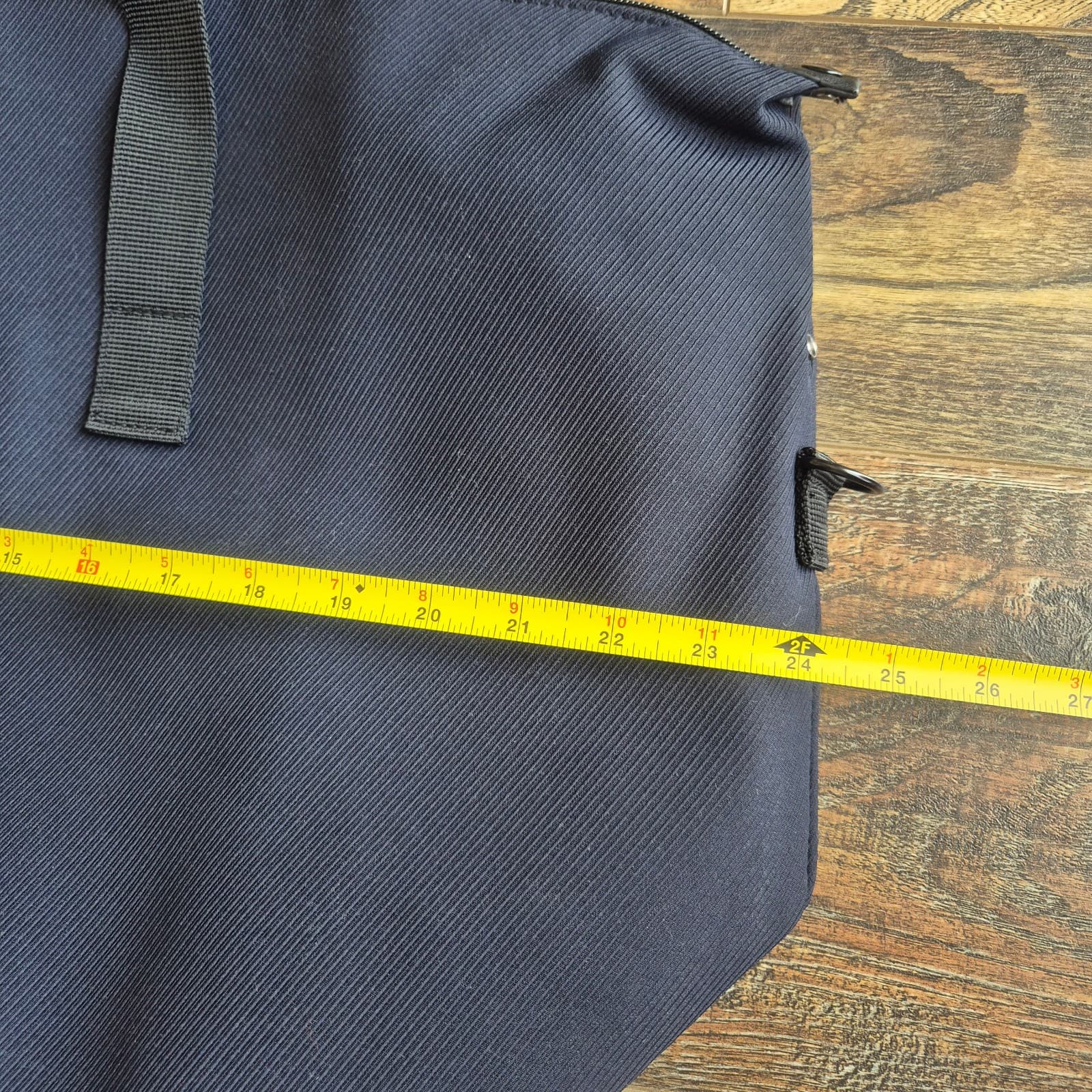 NWoT Giorgio Armani Fragrance Twill Canvas Duffle Weekend Bag Adjustable Strap - Thumbnail 10