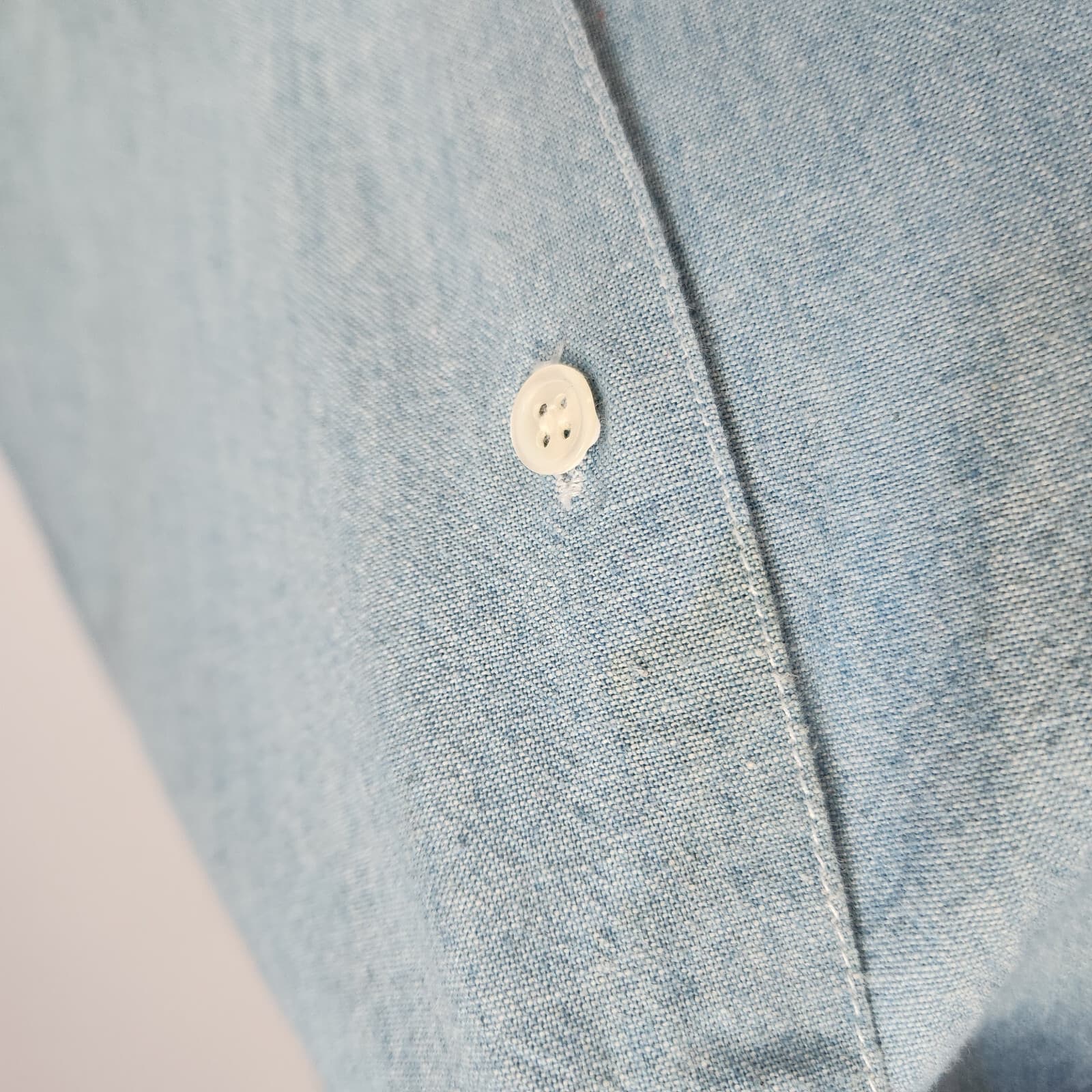 Vintage'90s Gap Floral Embroidered Light Blue Denim Button-Down Shirt Women's L - Thumbnail 8