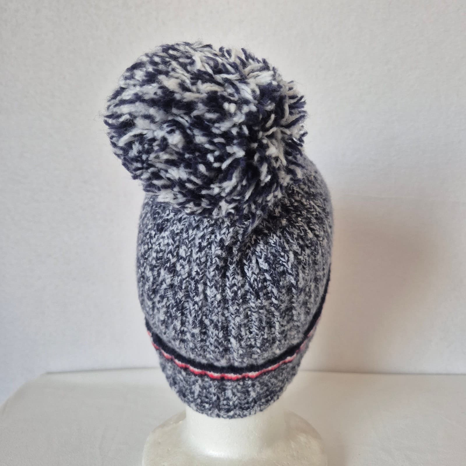 NWoT Tommy Hilfiger Wool Blend Cuff Pom Pom Beanie Hat Blue White Unisex O/S - Thumbnail 4