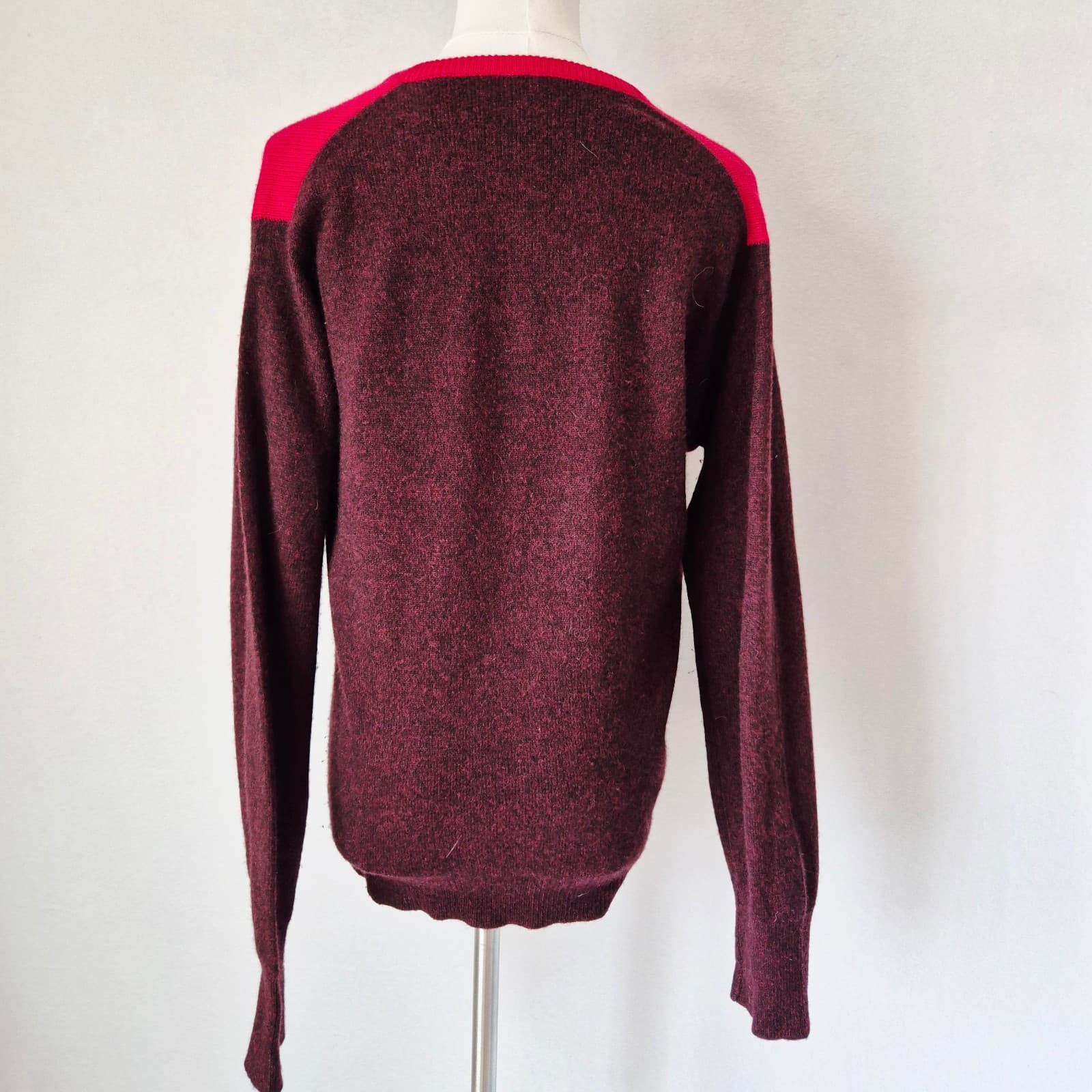 Vintage Ballantyne Of Peebles Scotland Cashmere Argyle V-Neck Sweater Red Sz.40" - Thumbnail 6
