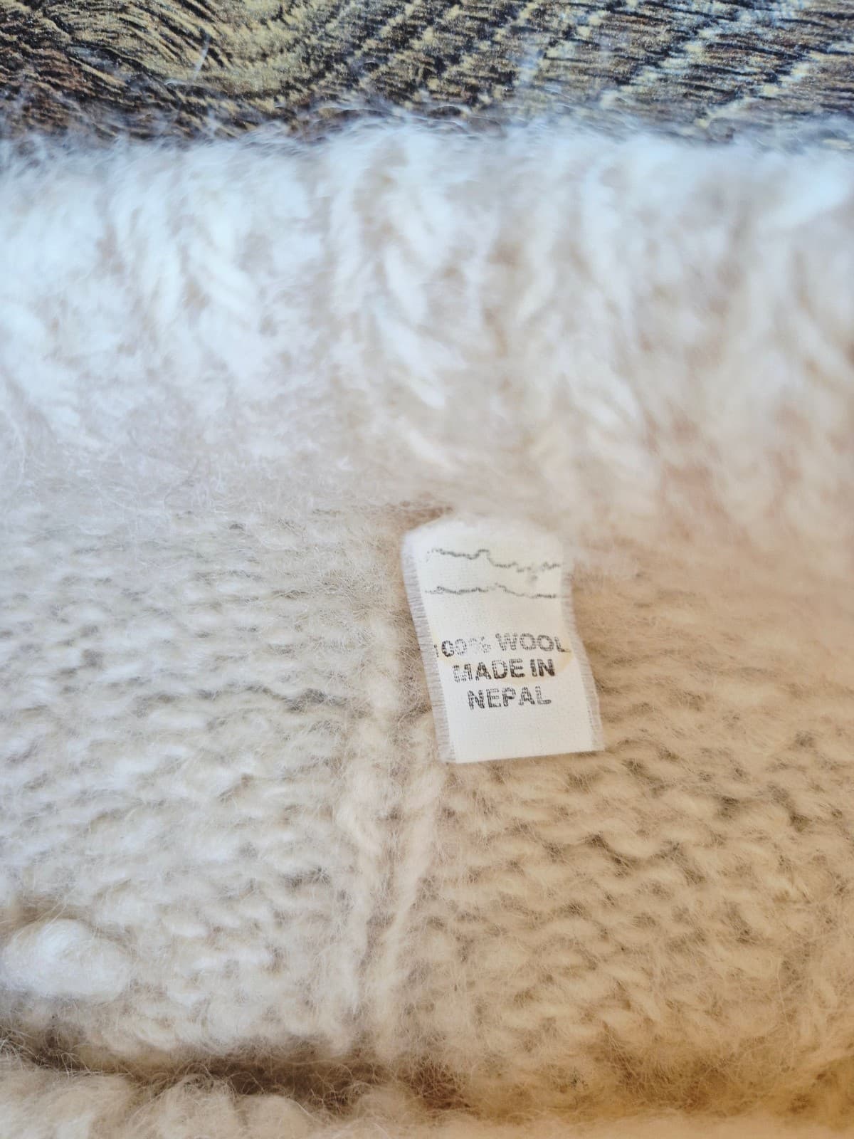 Vintage Nepalnese Wool Chunky Cable Knit Fisherman Crew Sweater Ivory Bust 42" - Thumbnail 7