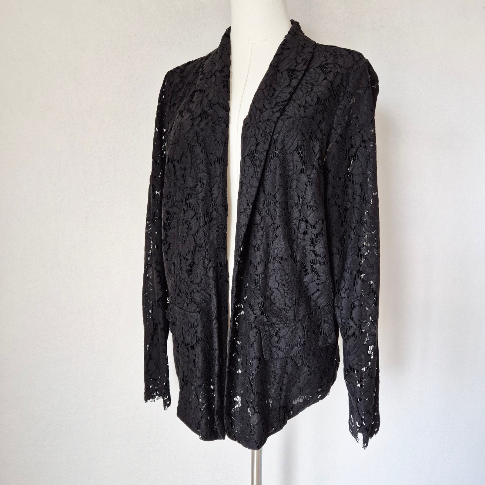 TORRID Sheer Lace Blazer Shawl Collar Open Front Body Lined Black Women's 2 (2X) - Thumbnail 5