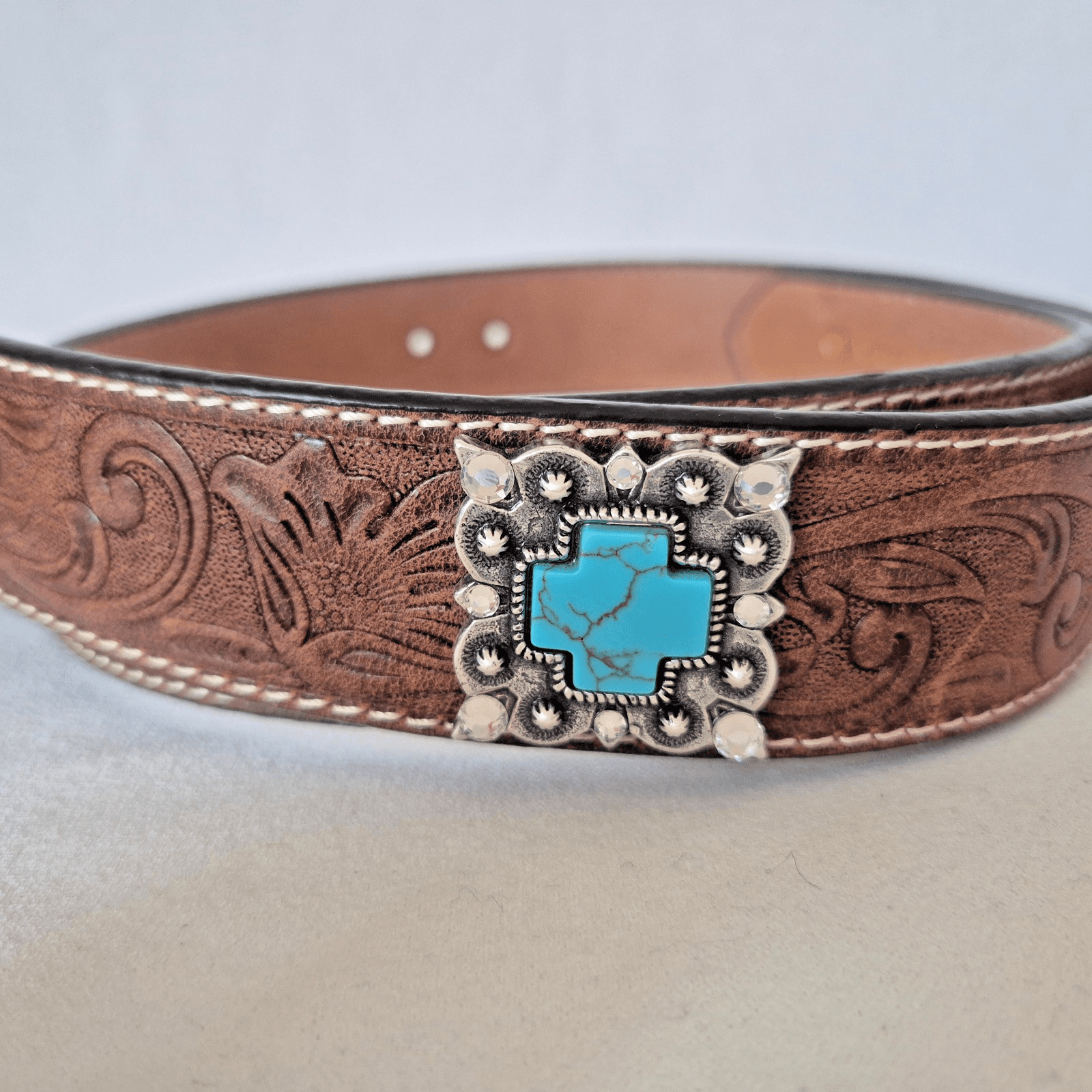 ARIAT Women's S Western Belt Embossed-Leather Turquoise Rhinestone-Accent Buckle - Thumbnail 5