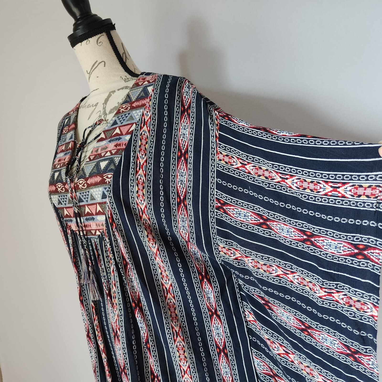 Umgee Aztec Southwest Butterfoy Sleeve Top Tassel Cotton Blend Multicolor Sz.M/L - Thumbnail 3