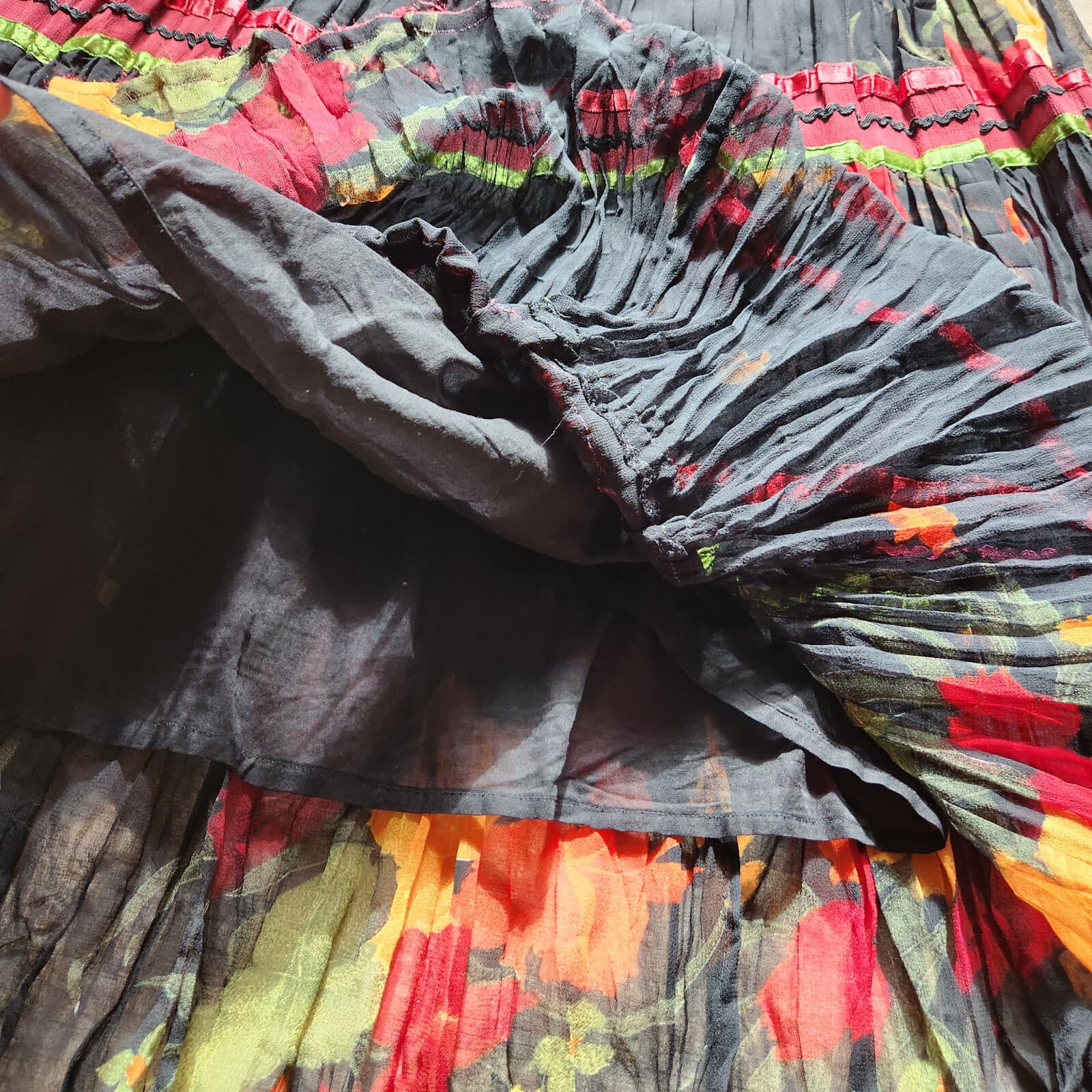 ANU by Natural Floral Tiered Crinkle Boho Maxi Skirt Elastic Waist Black Sz.M - Thumbnail 6