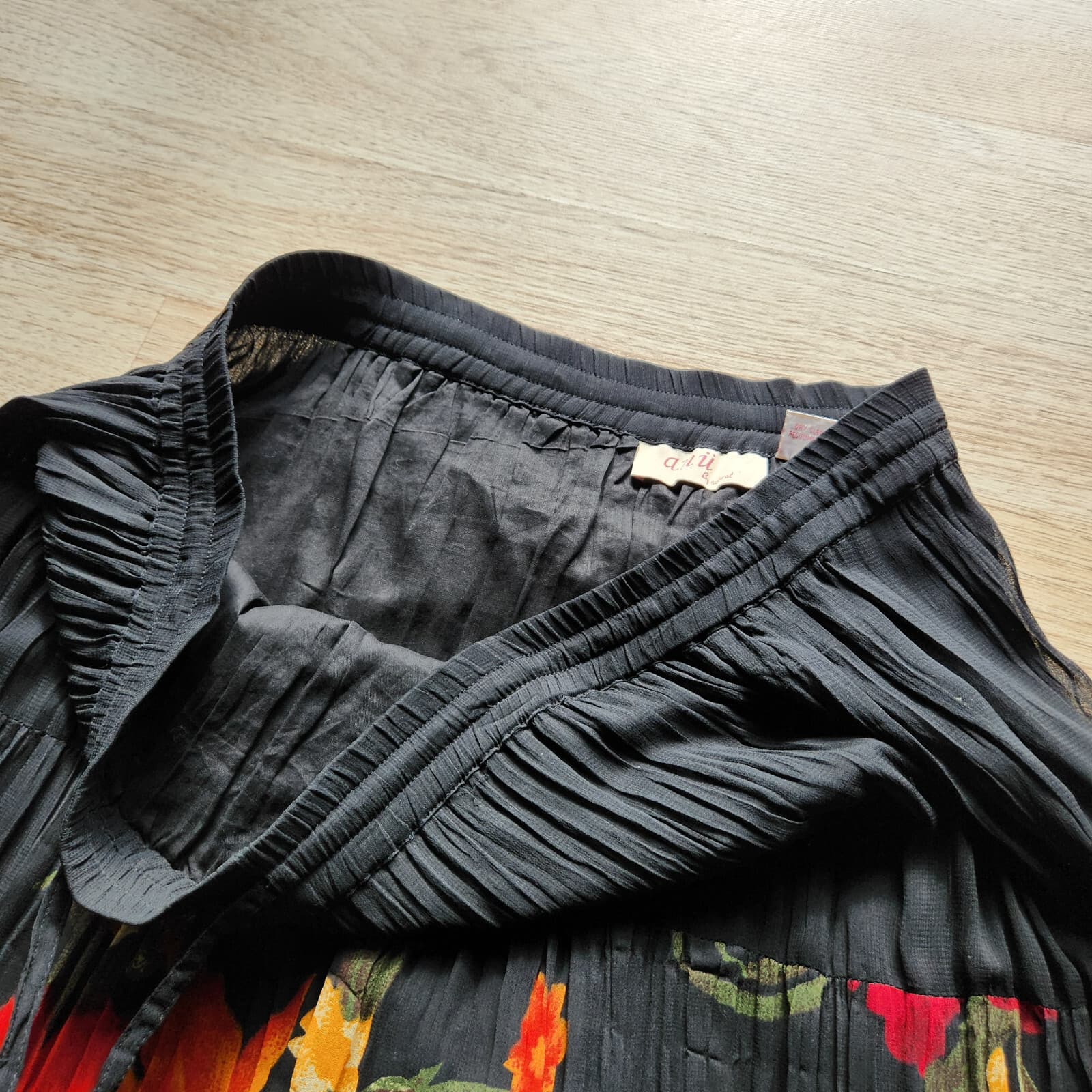 ANU by Natural Floral Tiered Crinkle Boho Maxi Skirt Elastic Waist Black Sz.M - Thumbnail 8