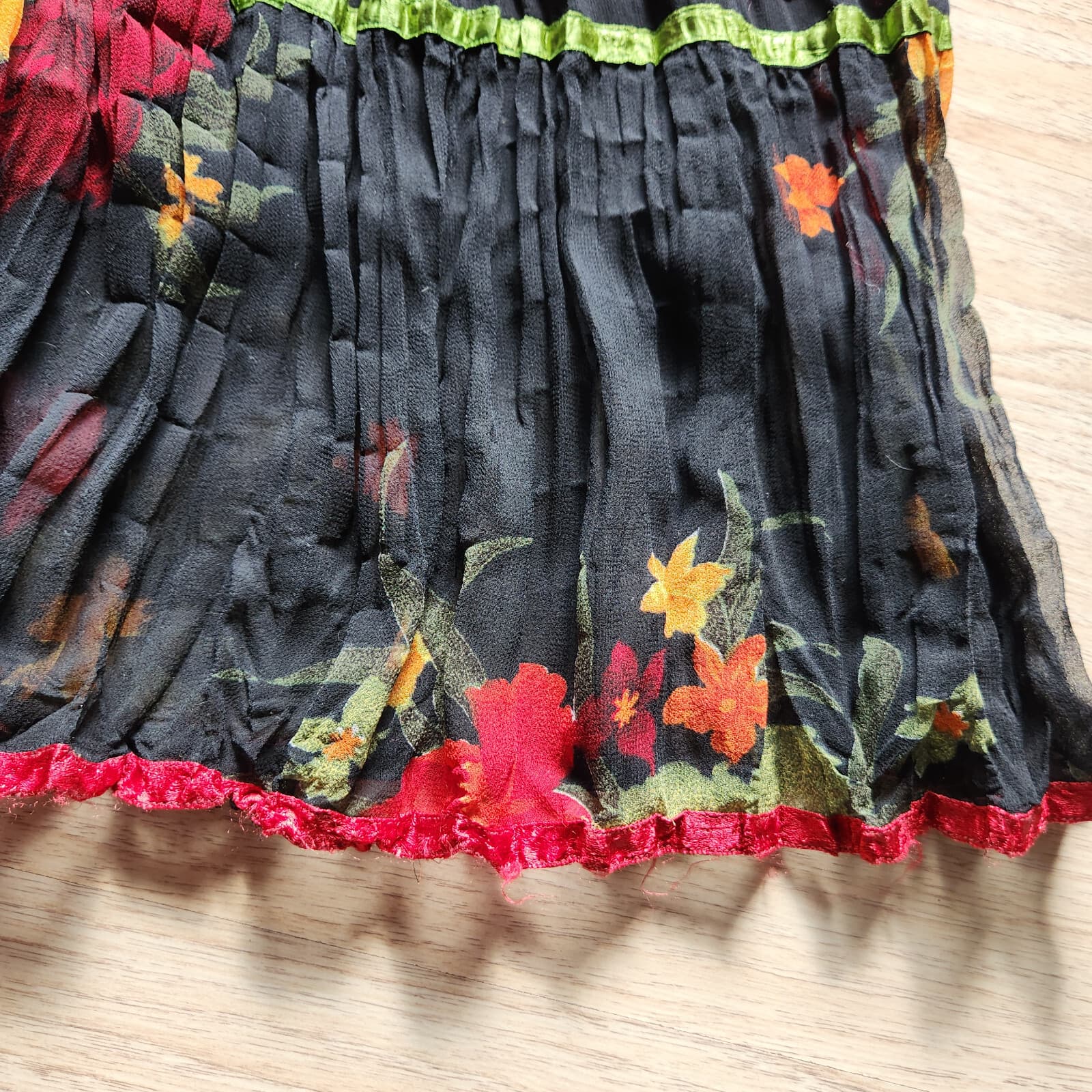 ANU by Natural Floral Tiered Crinkle Boho Maxi Skirt Elastic Waist Black Sz.M - Thumbnail 4