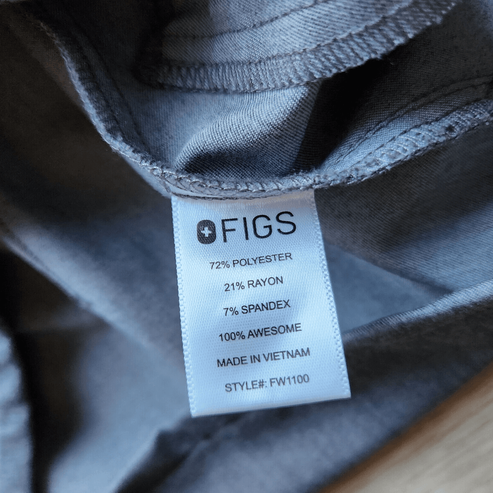 FIGS Technical Collection Casma 3 Pocket Scrub Top Short Sleeve Grey Women's S - Thumbnail 9