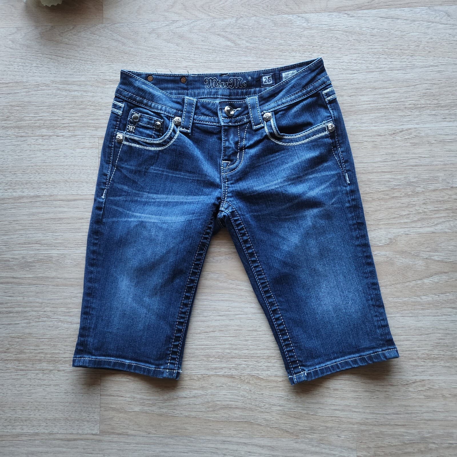 Miss Me Signature Bermuda Embellishing Jean Shorts Zip Blue-Silver Women Sz.26 - Thumbnail 2