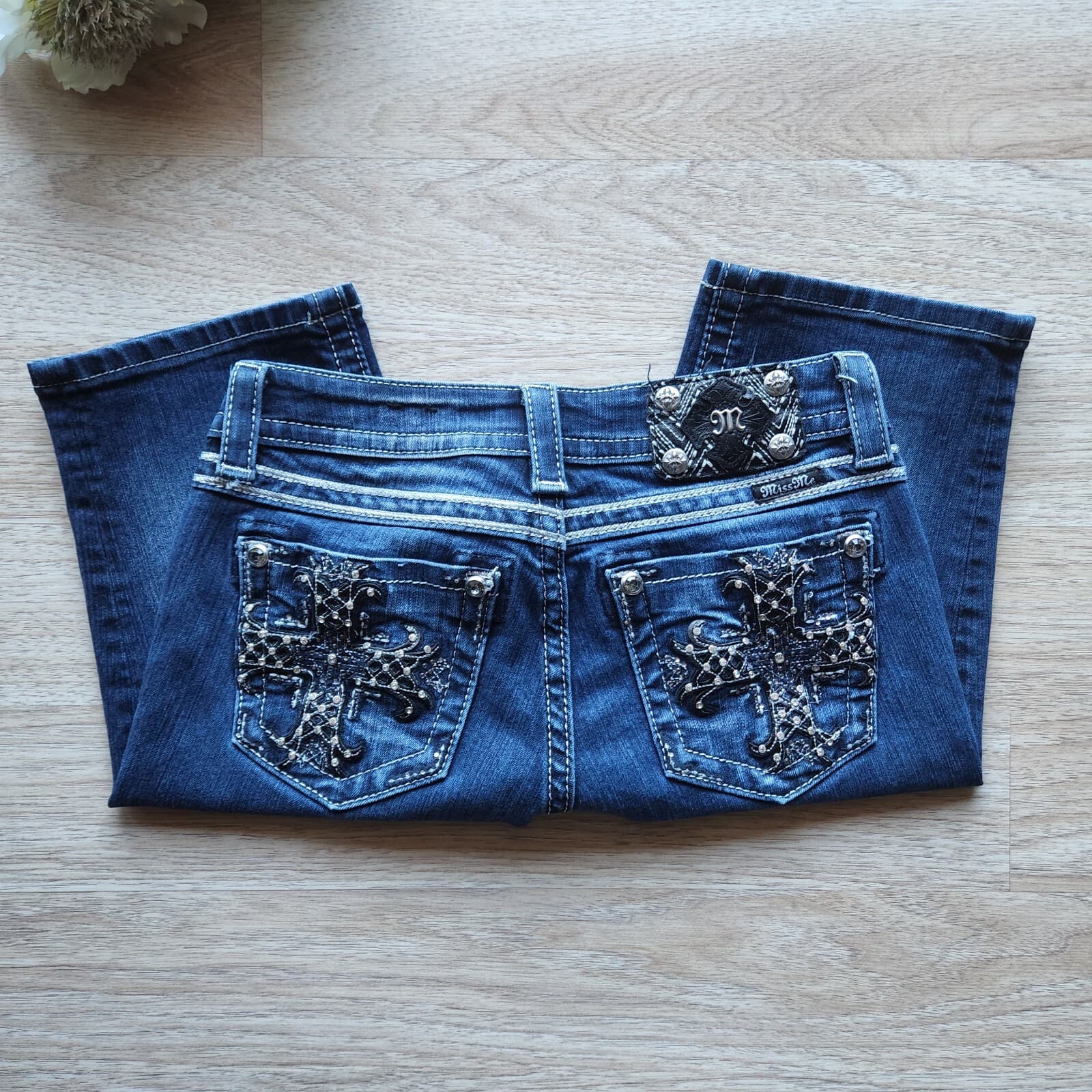 Miss Me Signature Bermuda Embellishing Jean Shorts Zip Blue-Silver Women Sz.26 - Thumbnail 3