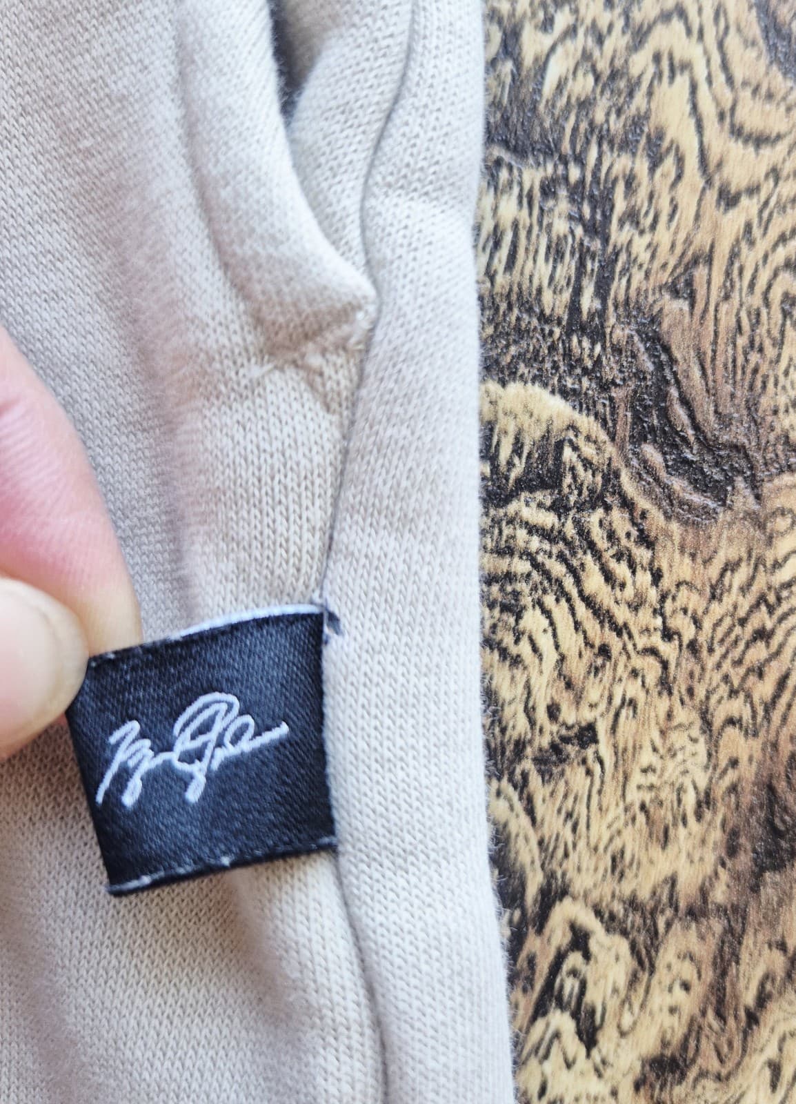 NWoT Nike Air Jordan MJ Essentials Holiday Fleece Pant All Over Print Beige Sz.S - Thumbnail 9