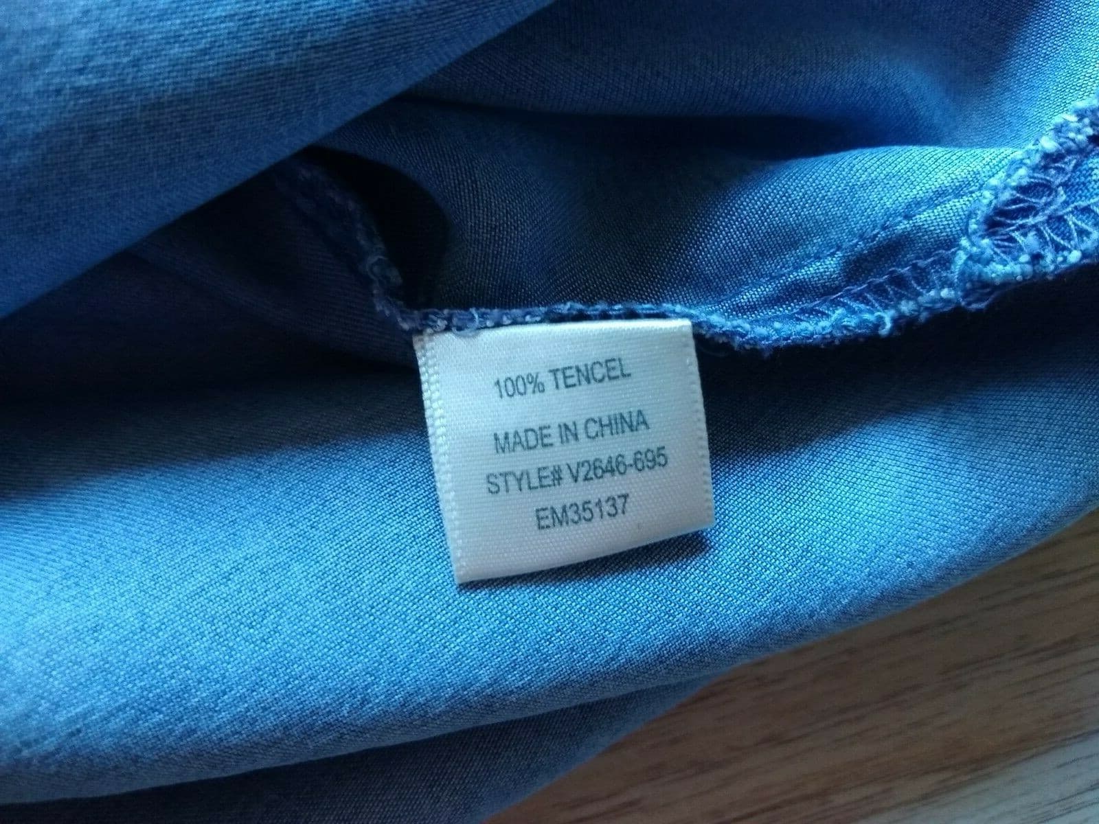Chelsea & Violet Chambray Shirt Top Long Sleeve Inside Pocket Blue Bust 44 in. - Thumbnail 9