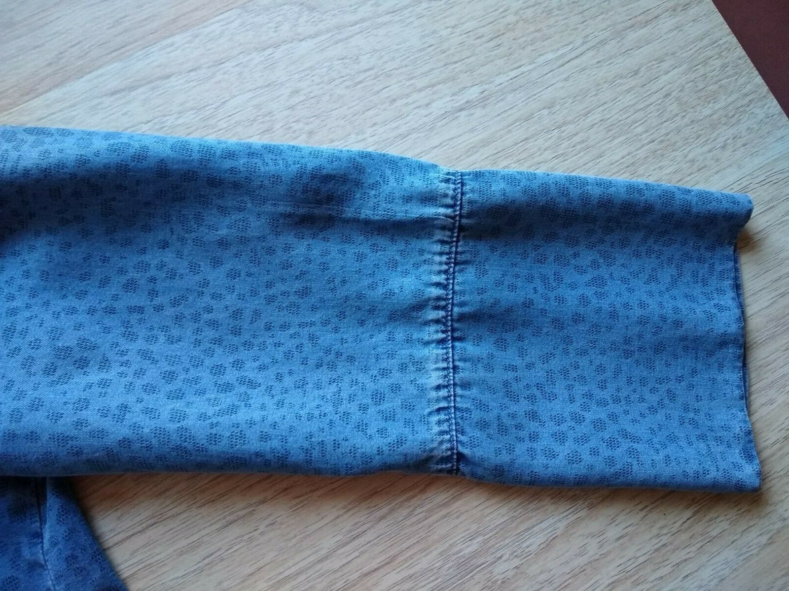 Chelsea & Violet Chambray Shirt Top Long Sleeve Inside Pocket Blue Bust 44 in. - Thumbnail 8