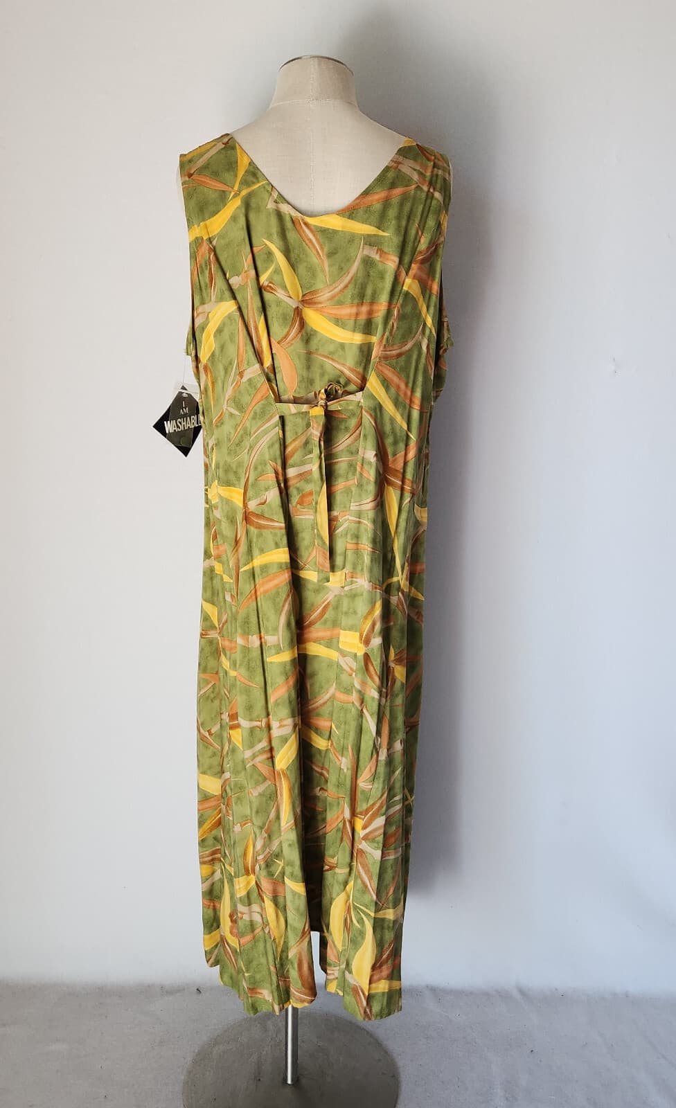 NWT Lady Darian Bird of Paradise Hawaii Maxi Dress Button-Front Sleeveless Sz.24 - Thumbnail 5
