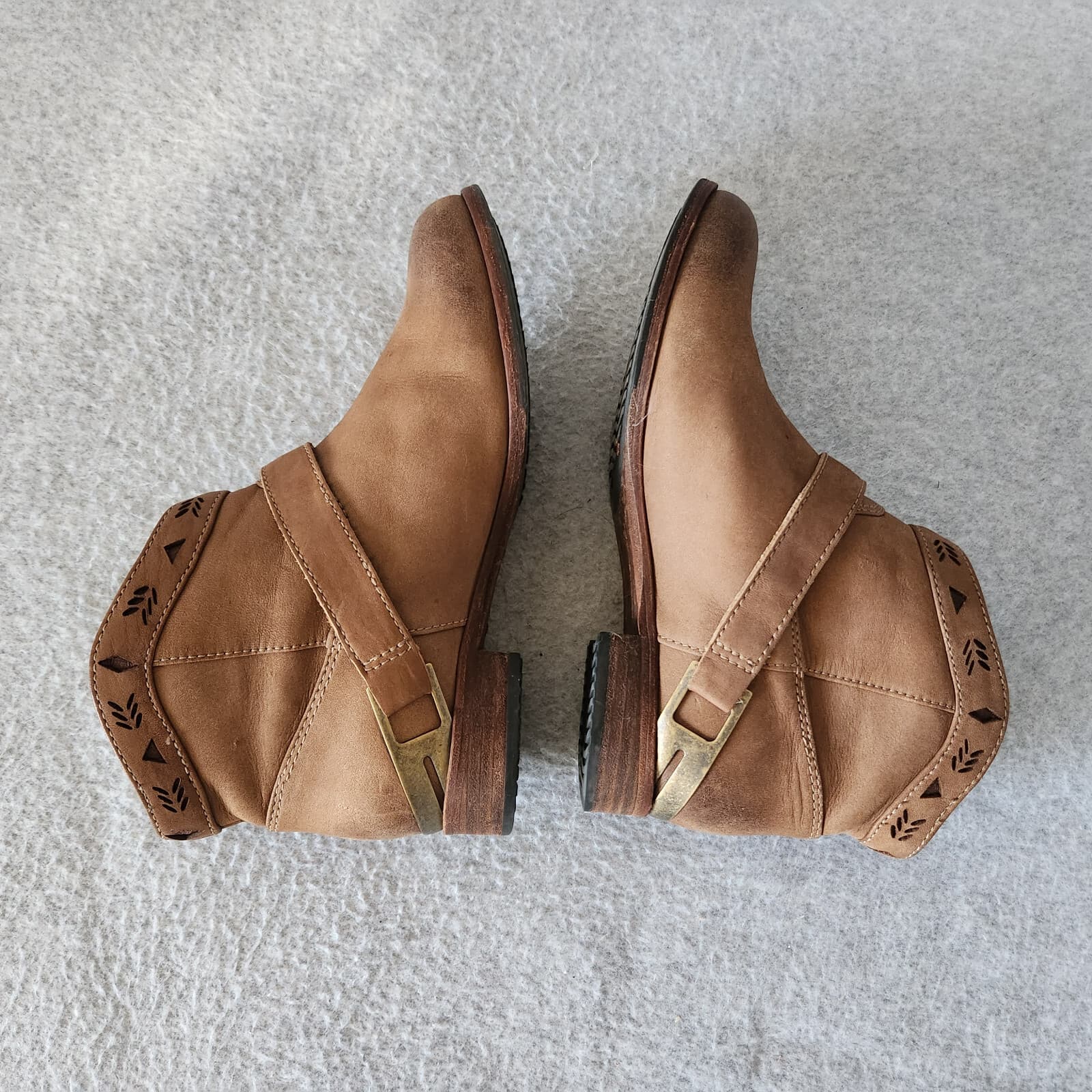 UGG Australia Austin Leather Cowboy Ankle Boots Pull-On Brown Women's US6 - Thumbnail 5
