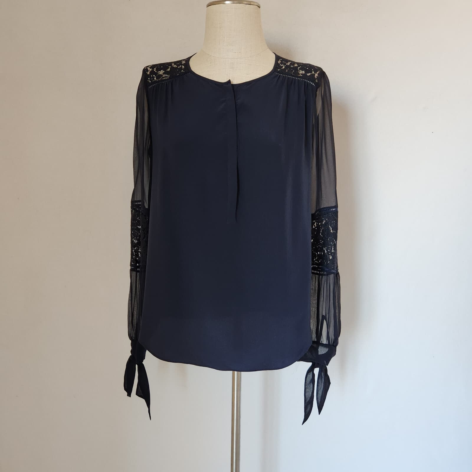 Rebecca Taylor $295 Sarah Lace Silk Tunic Blouse Long Sleeve Navy Blue Bust 42" - Thumbnail 5