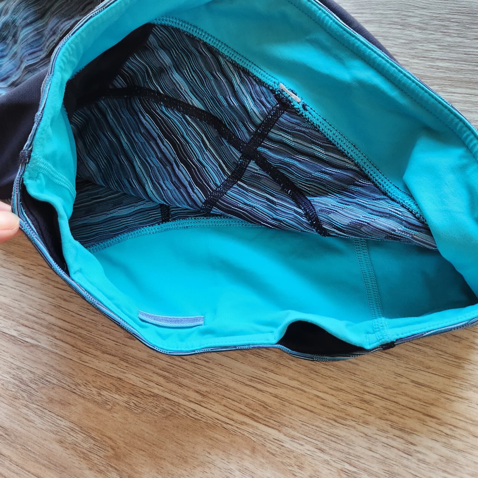 Lululemon Stop At Nothing Croped Legging Zip Pocket Space Dye Twist Blue Women 6 - Thumbnail 4