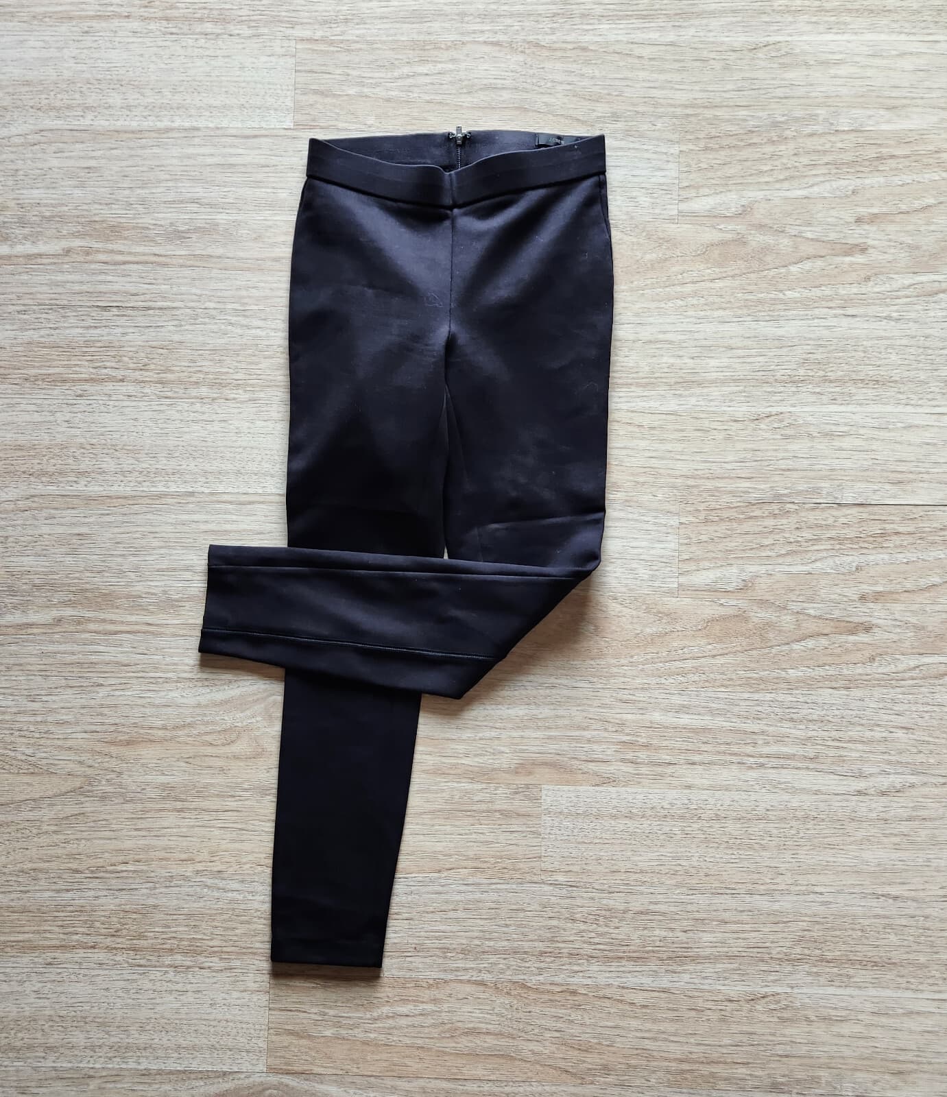 EUC J.Crew Pixie Skinny Stretch Ponte Ankle Pants High Rise Zip Black Women XS - Thumbnail 2