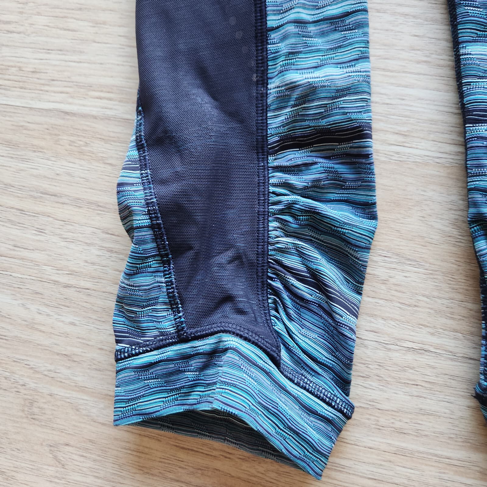 Lululemon Stop At Nothing Croped Legging Zip Pocket Space Dye Twist Blue Women 6 - Thumbnail 3