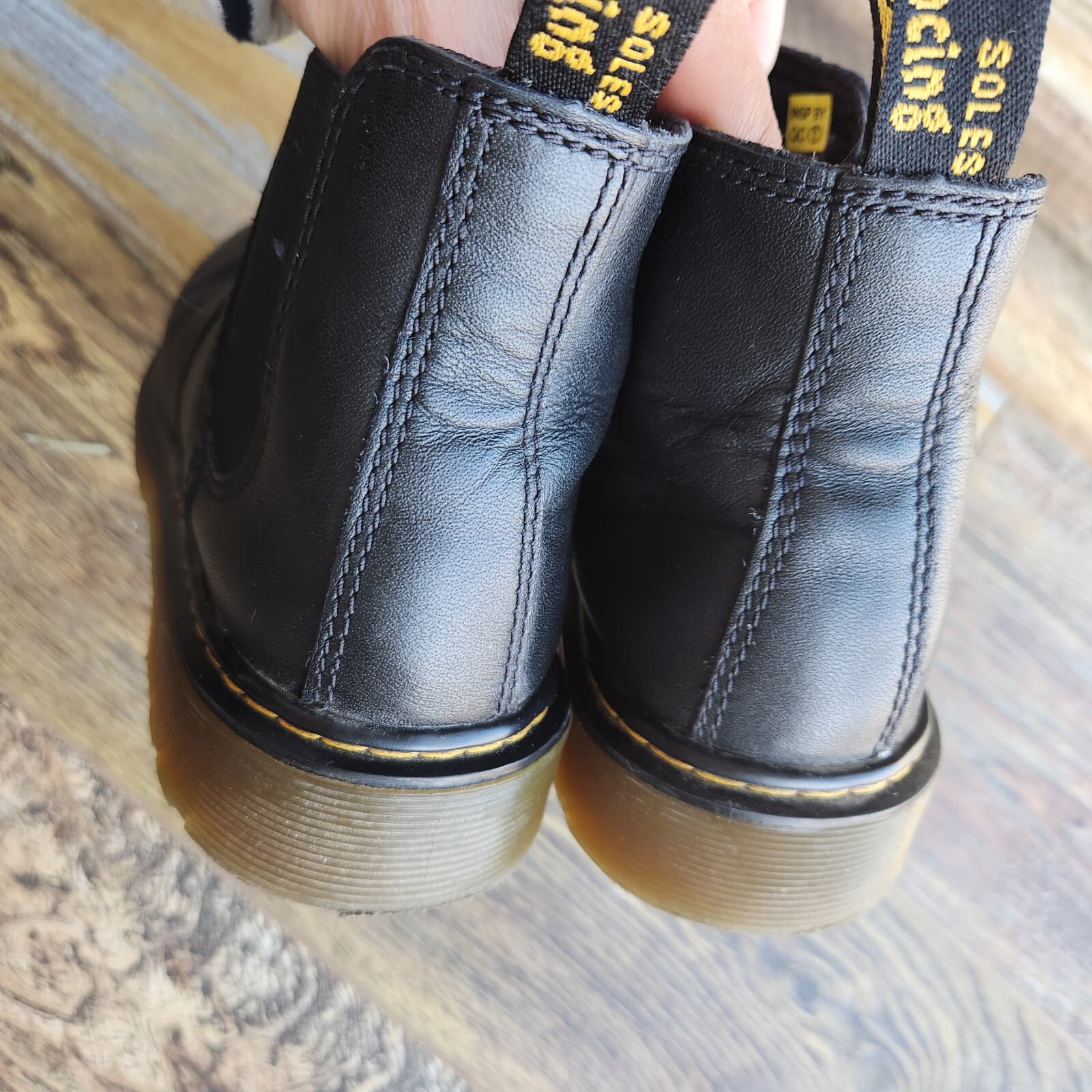 Dr.Martens 2976Y Leather Chelsea Boots Elastic Gussets Ankle-Zip Black M5 W6 - Thumbnail 12