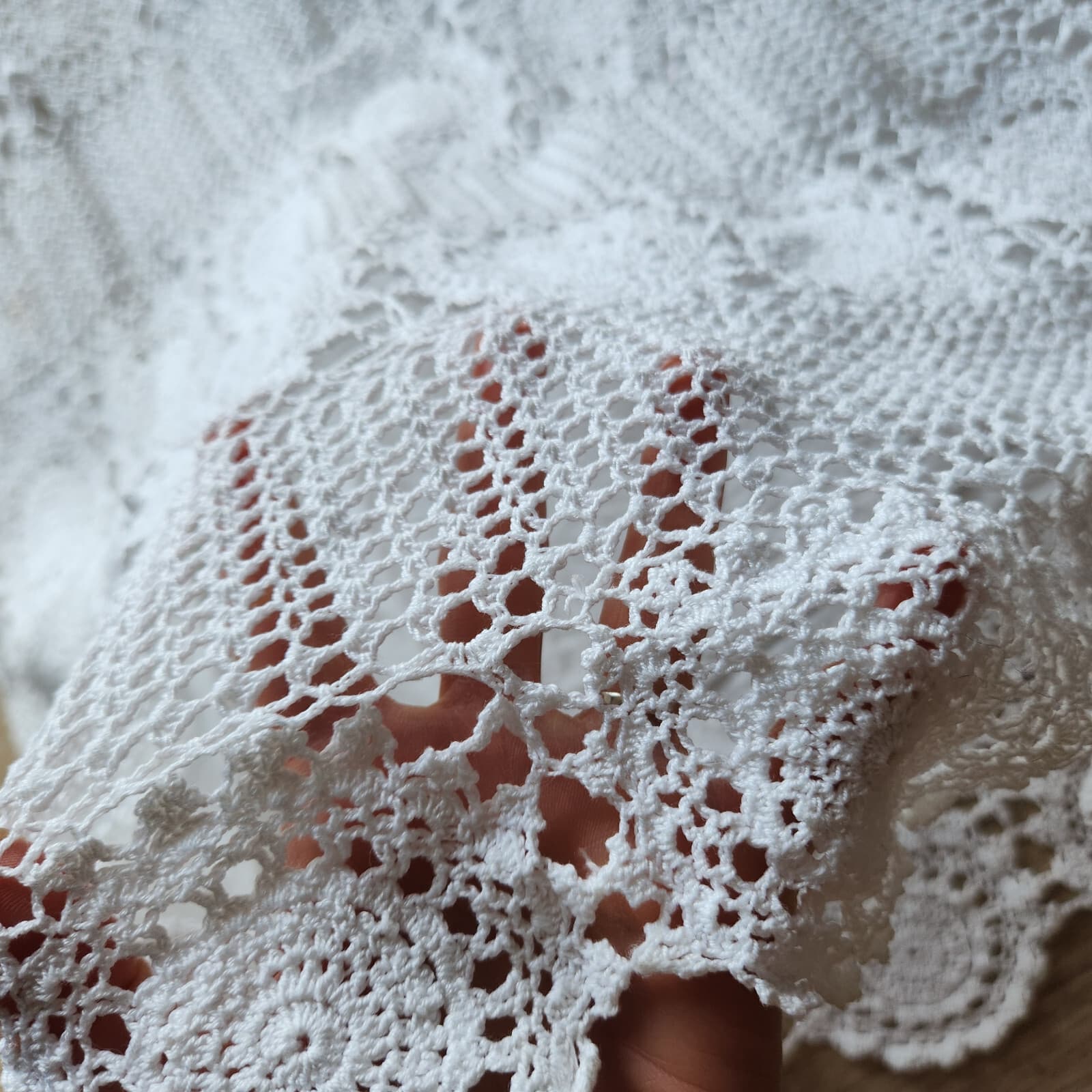 Vintage 1970s Hand Crochet Dress Line White Cotton Lace Elastic Waist Bust 40" - Thumbnail 11
