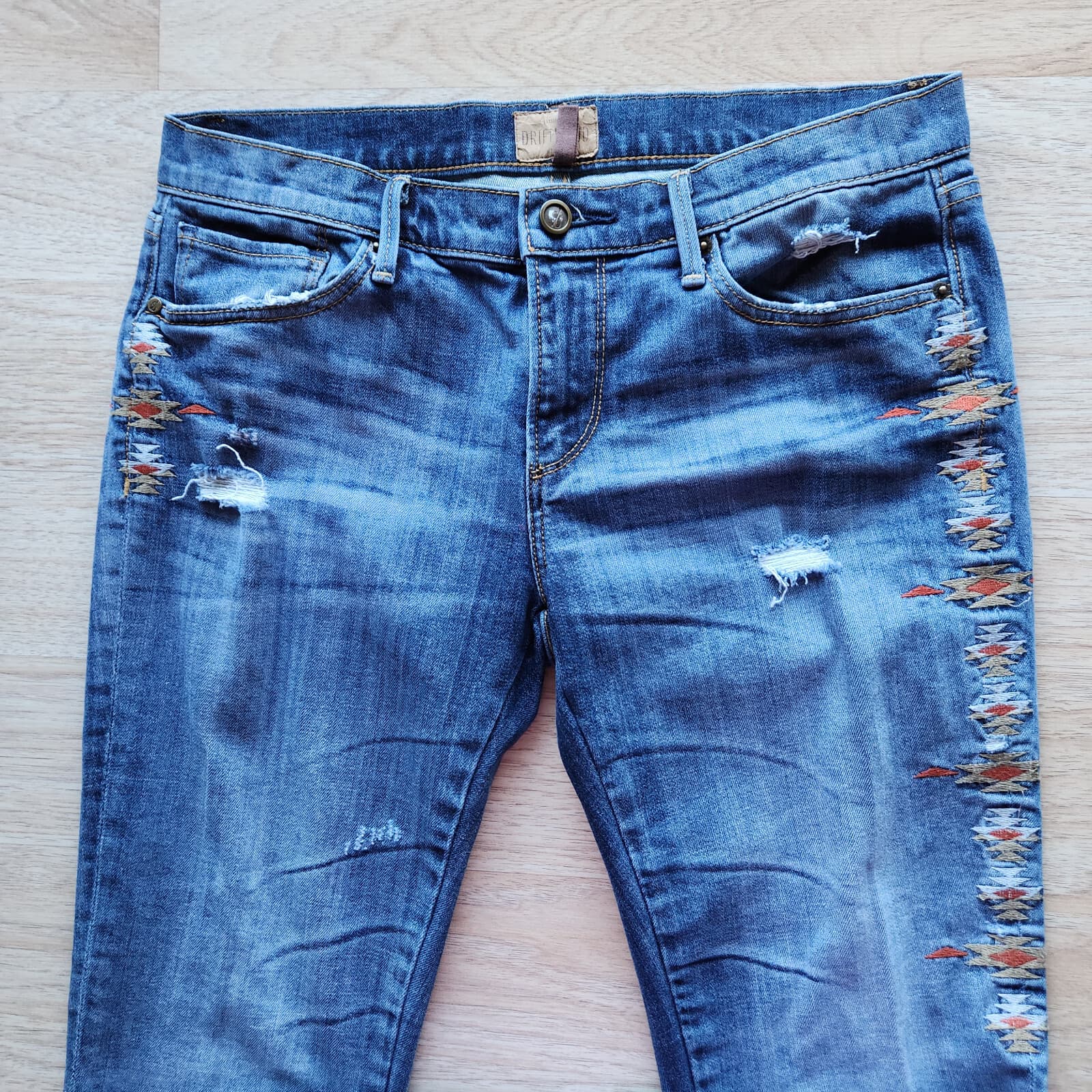 Driftwood Marilyn Women's 28 Embroidered Distressed Skinny Jeans Stretch Blue - Thumbnail 2