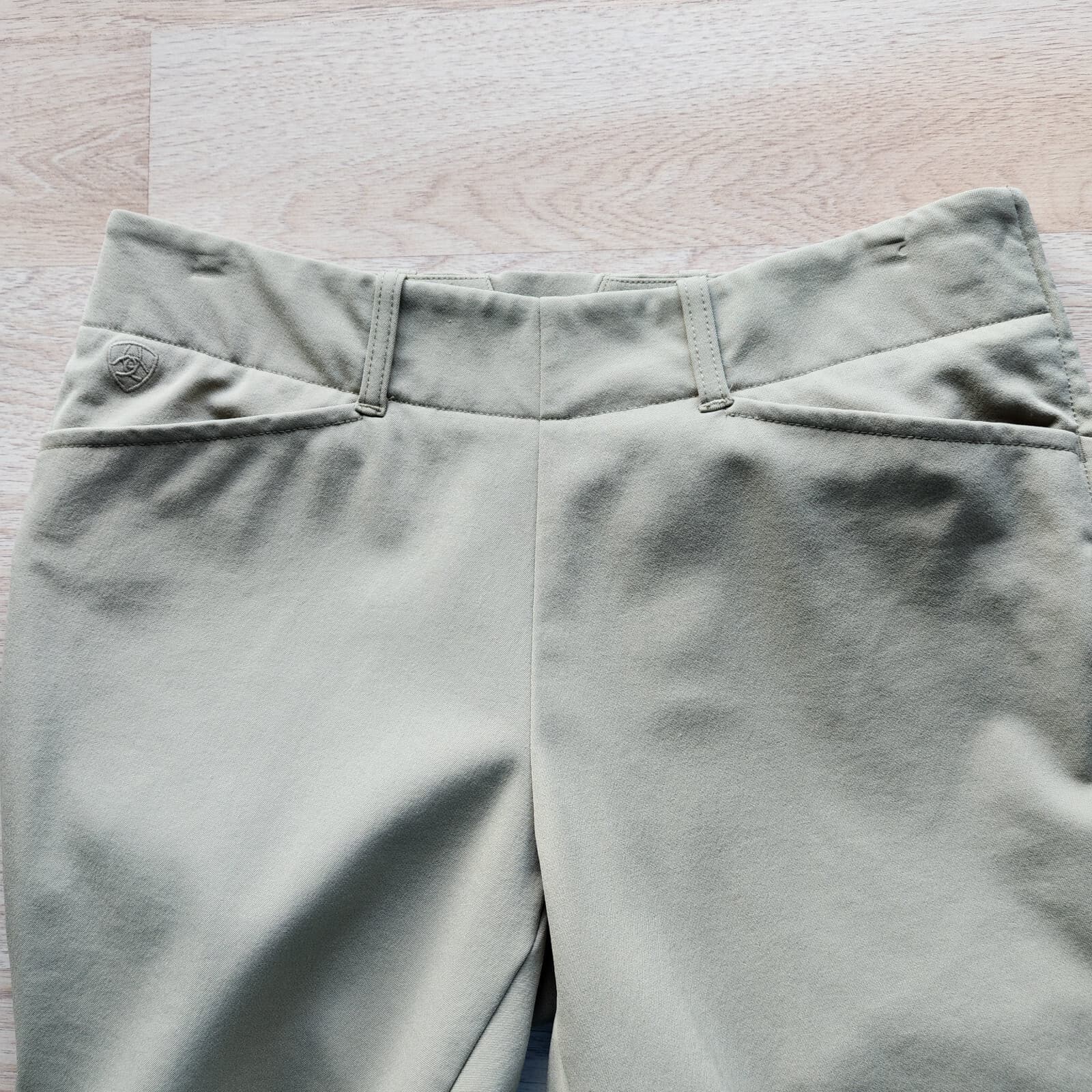 ARIAT Pro Series Circuit Breeches Equestrain Riding Pants Stretch Beige Women 28 - Thumbnail 2