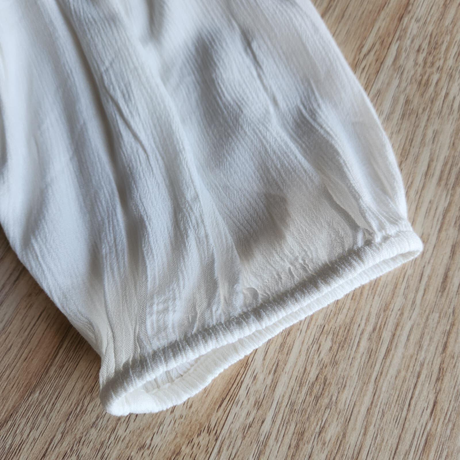 NWT Torrid Crinkle Gauze Embroidered Lace Trim Blouse 3/4 Sleeve White Sz.2X $60 - Thumbnail 9